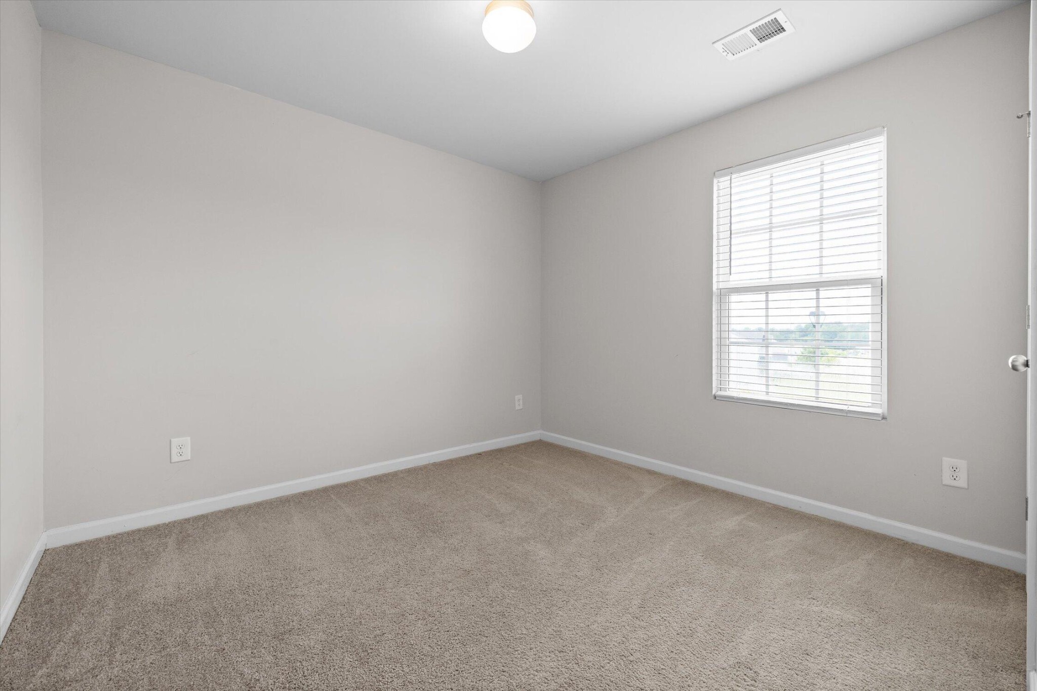 324 Middleton Court Property Photo 20
