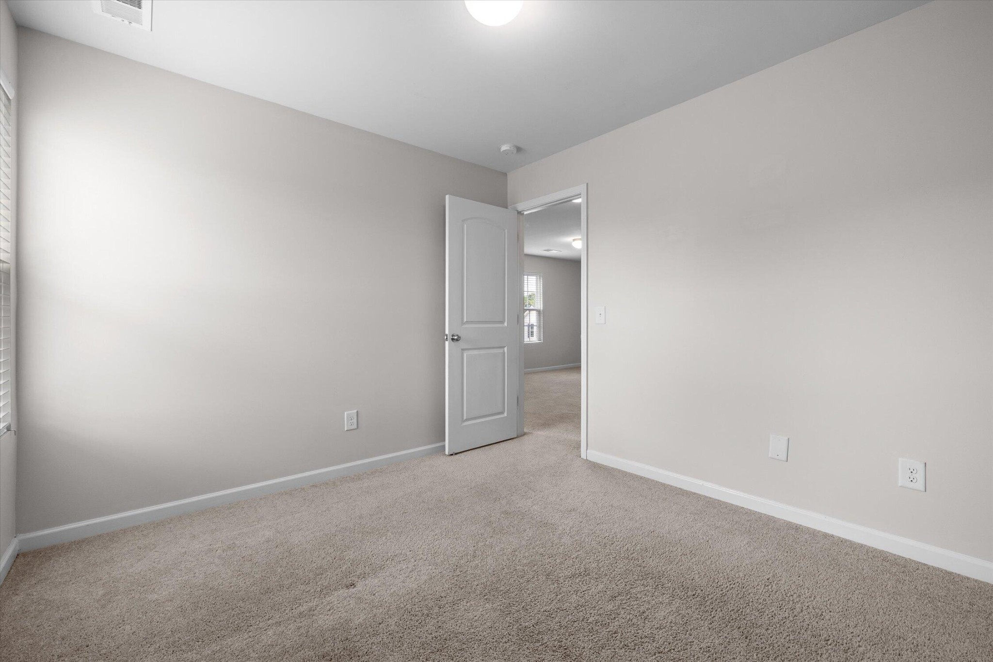 324 Middleton Court Property Photo 23