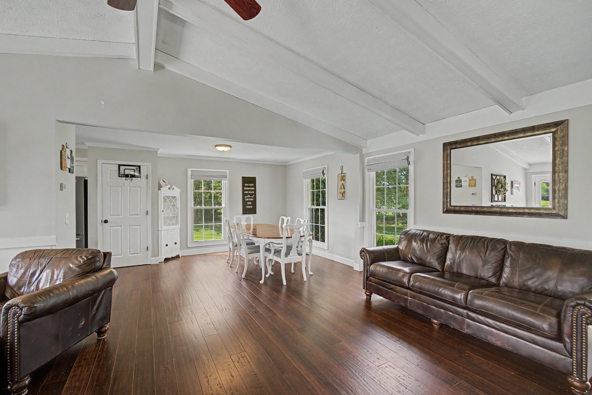 356 Lee Rd Property Photo 10