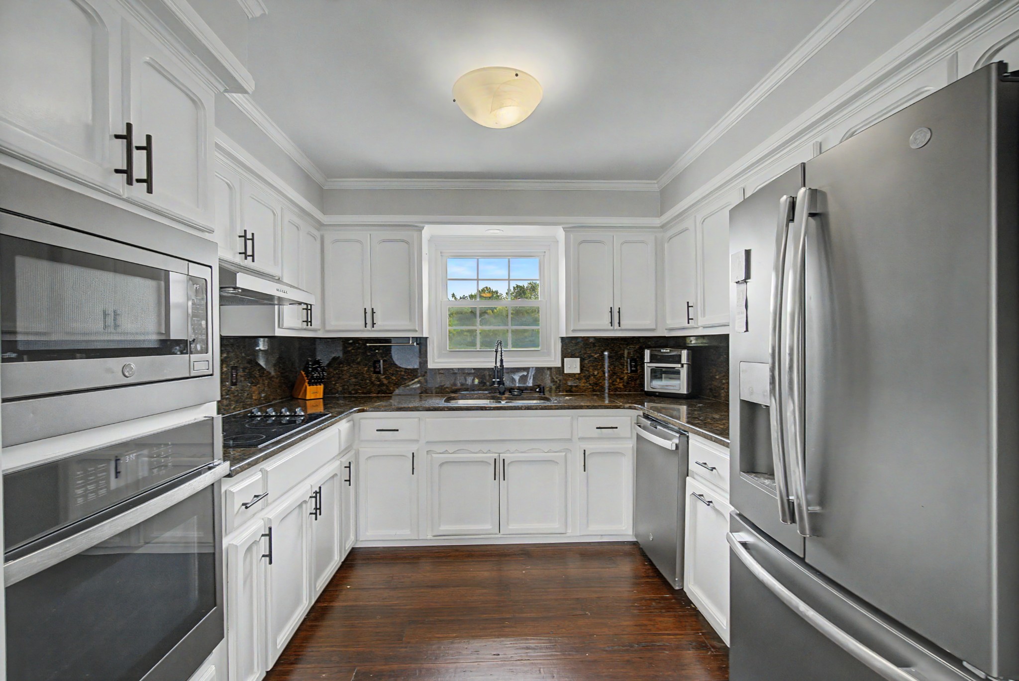 356 Lee Rd Property Photo 15