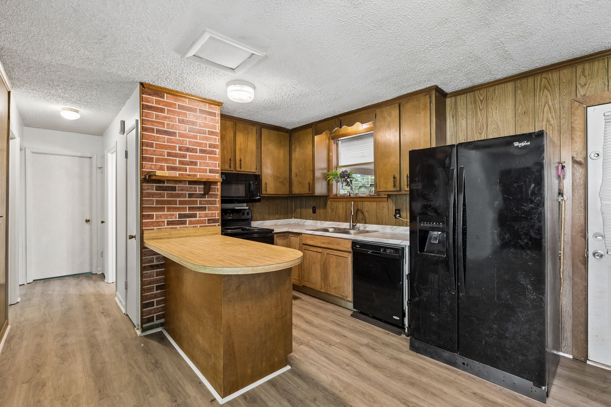 7114 Oak Tree Dr Property Photo 10