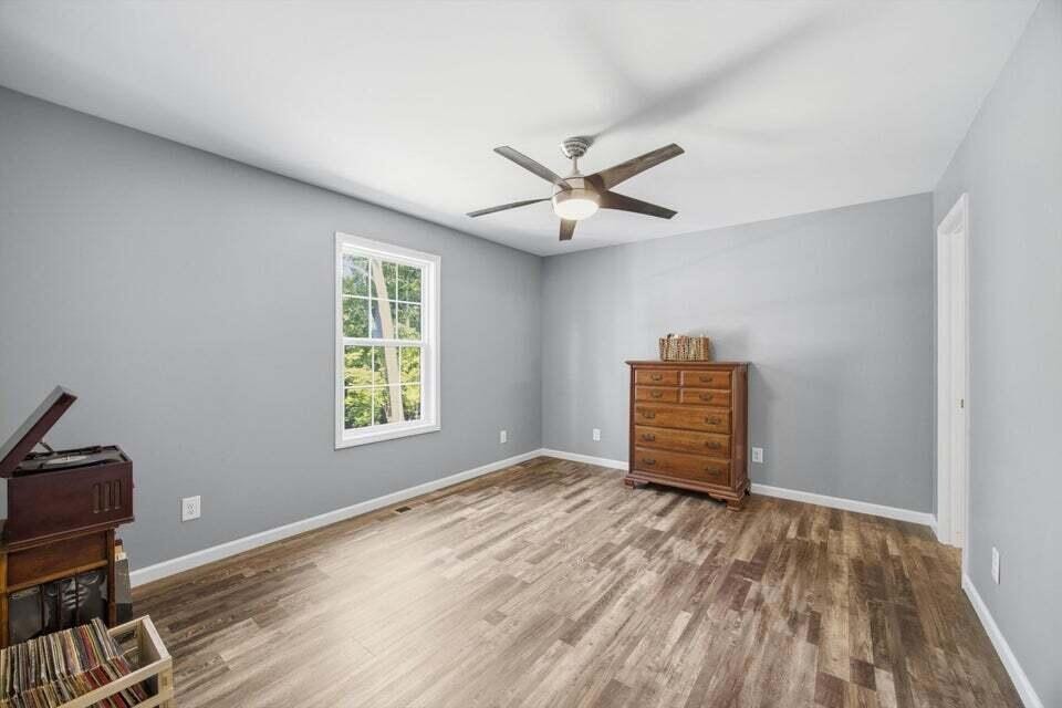 2704 Quarles Road Property Photo 11