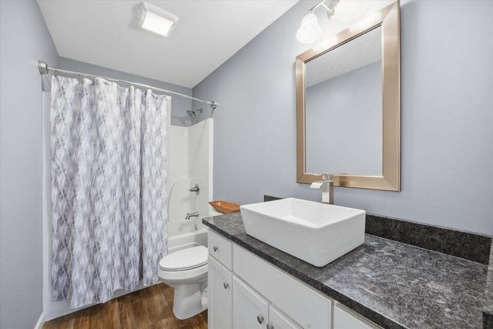 2704 Quarles Road Property Photo 16