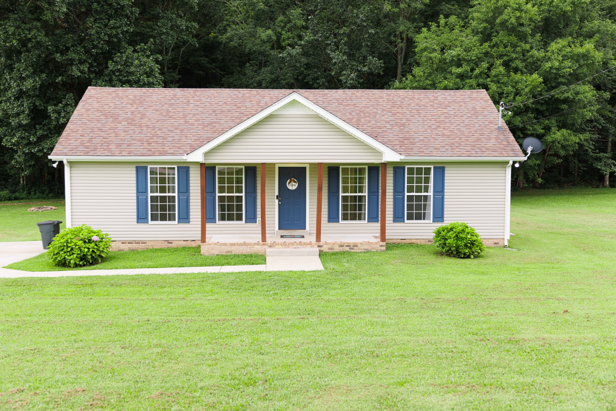 1421 Saint Paul Rd