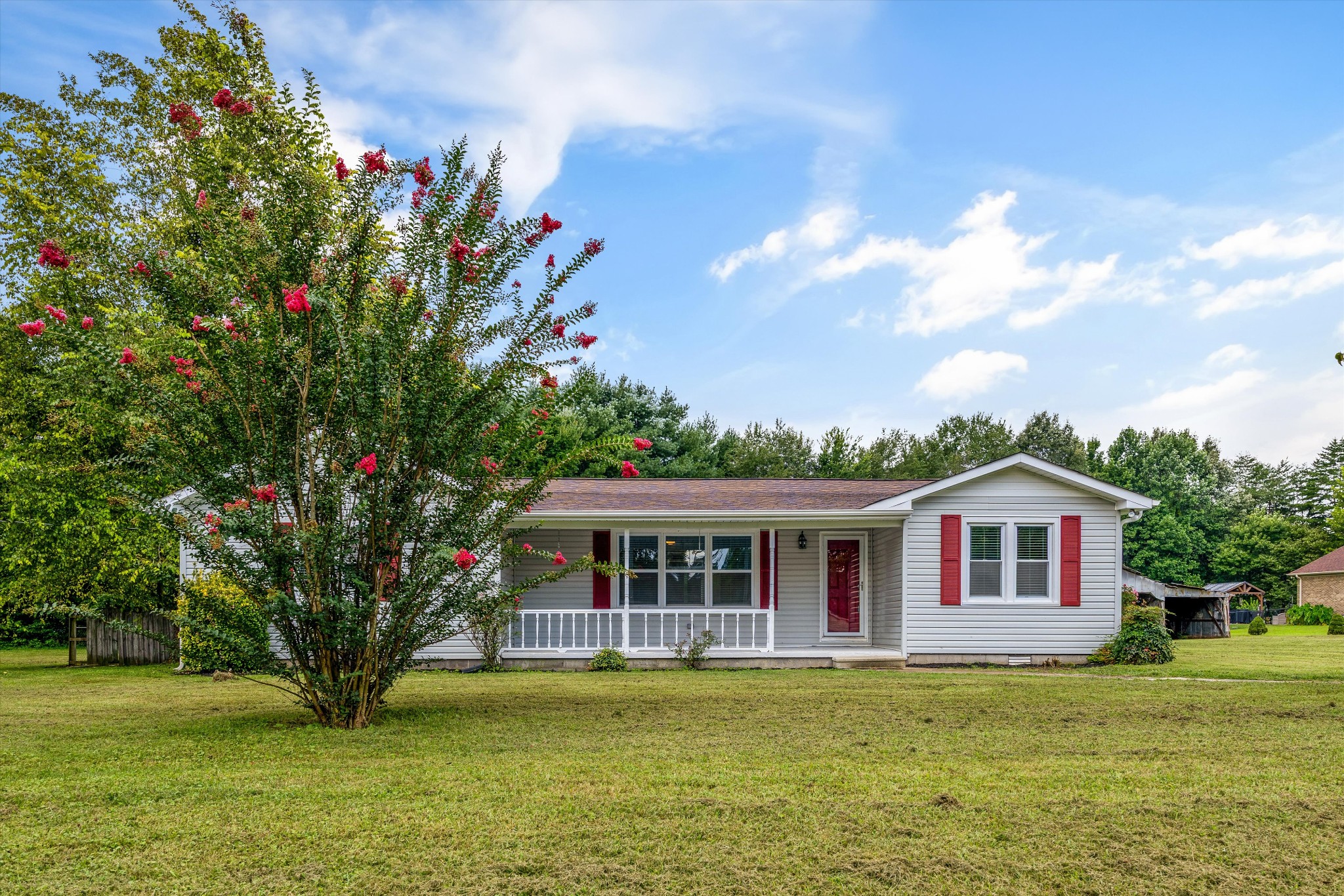 139 Quick School Rd Property Photo 1