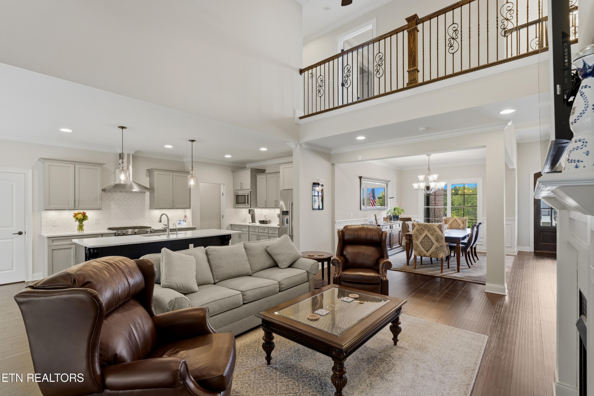 12551 Daisy Field Lane Property Photo 14