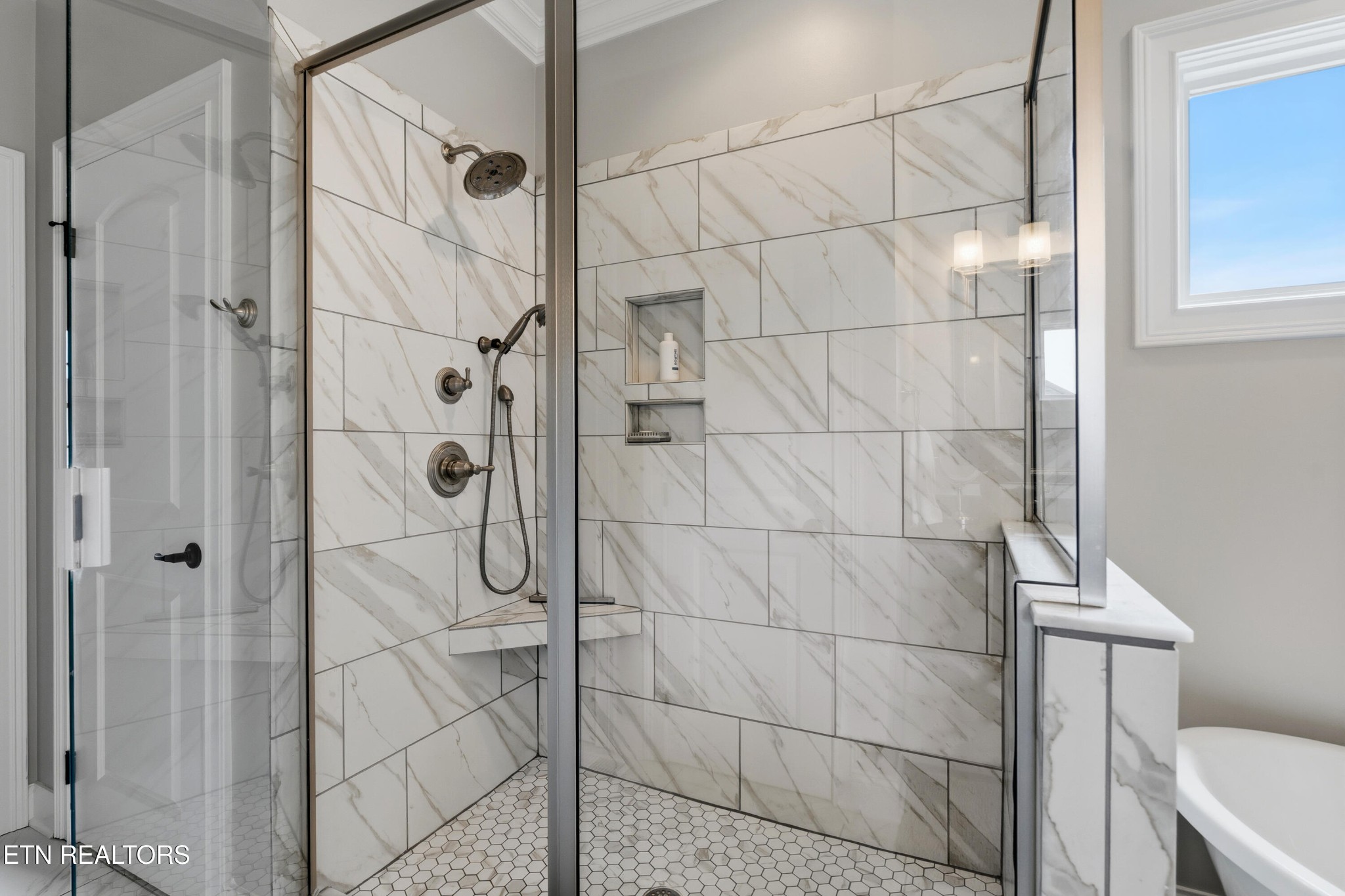 12551 Daisy Field Lane Property Photo 21