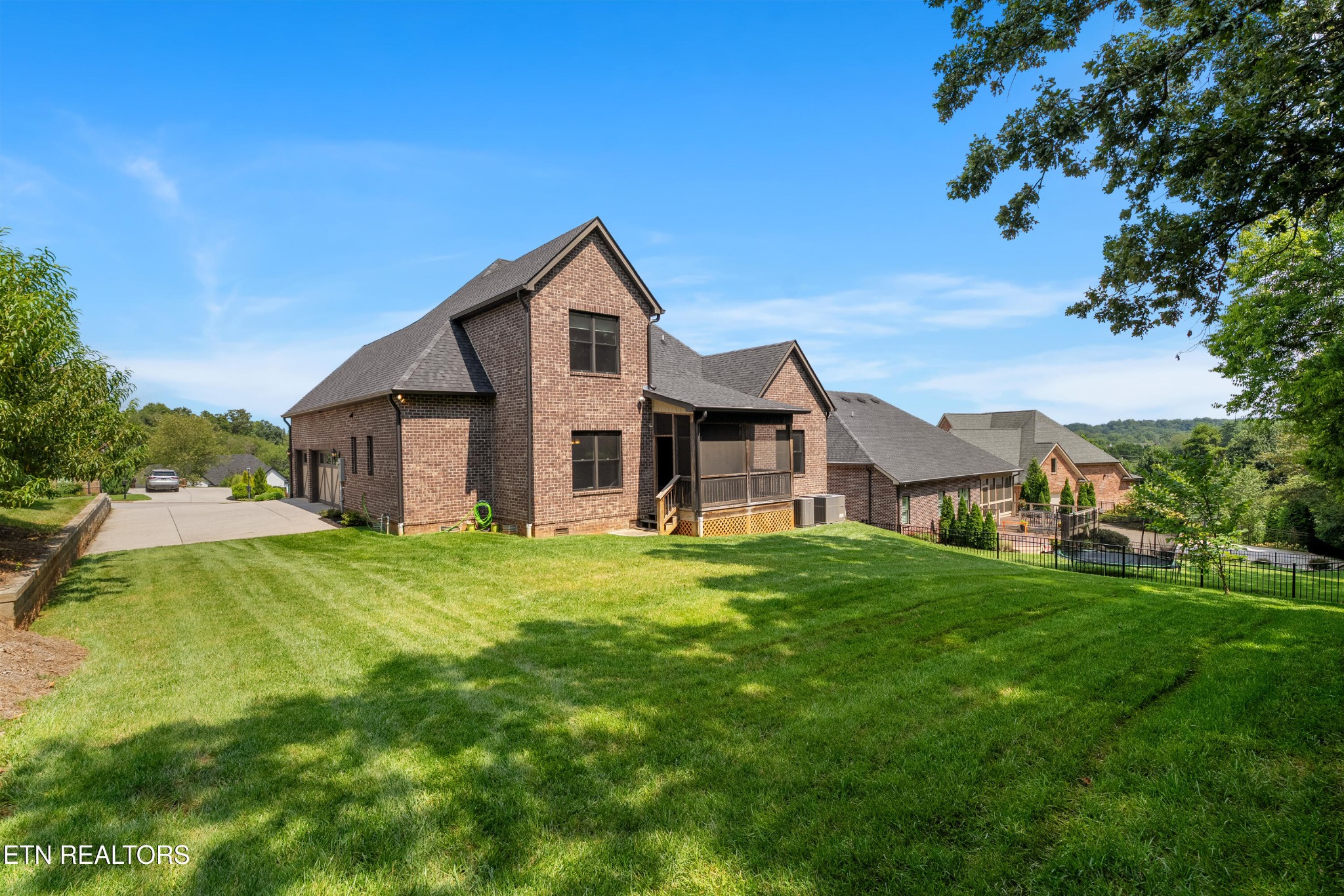 12551 Daisy Field Lane Property Photo 42