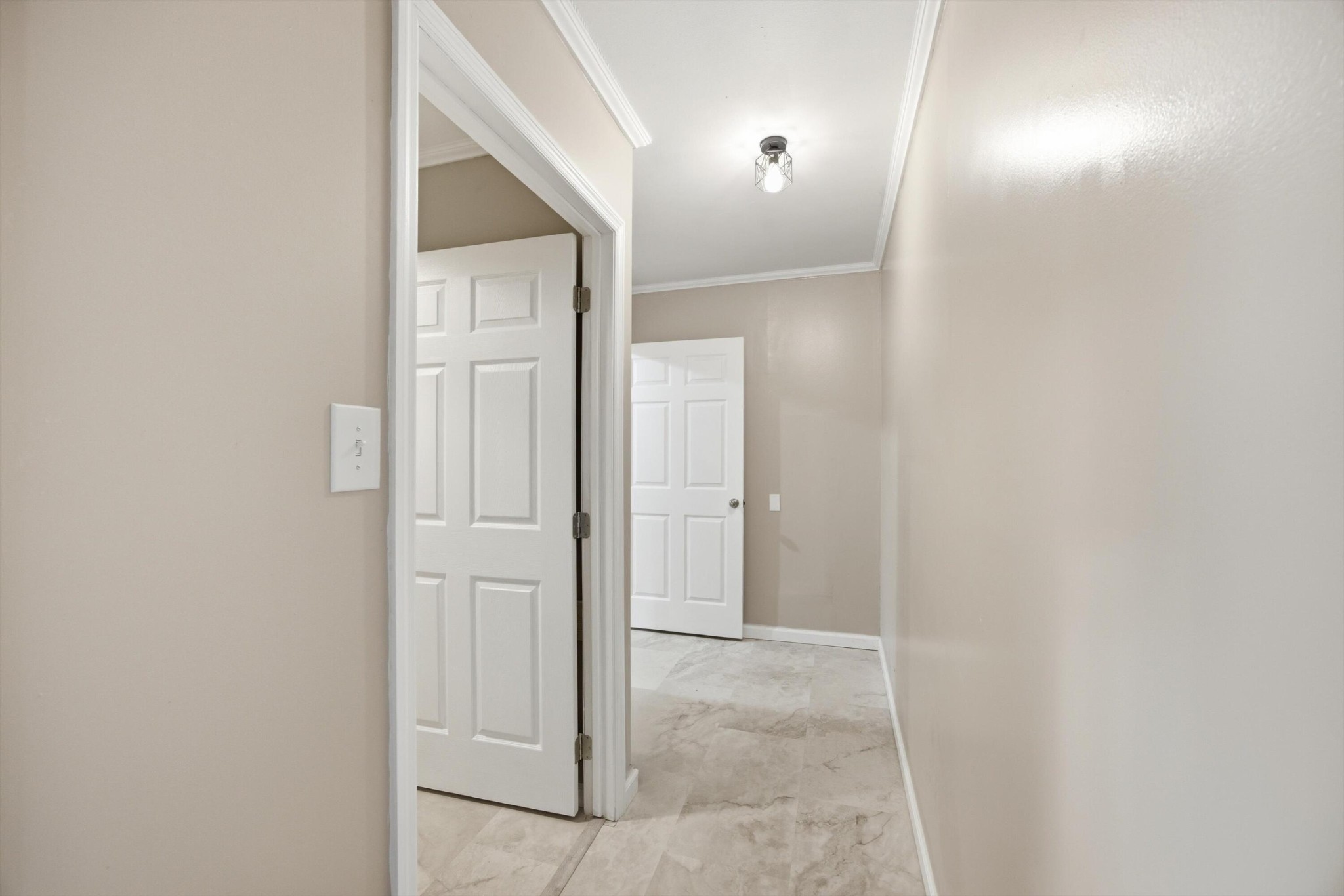 2404 Main Street Property Photo 23