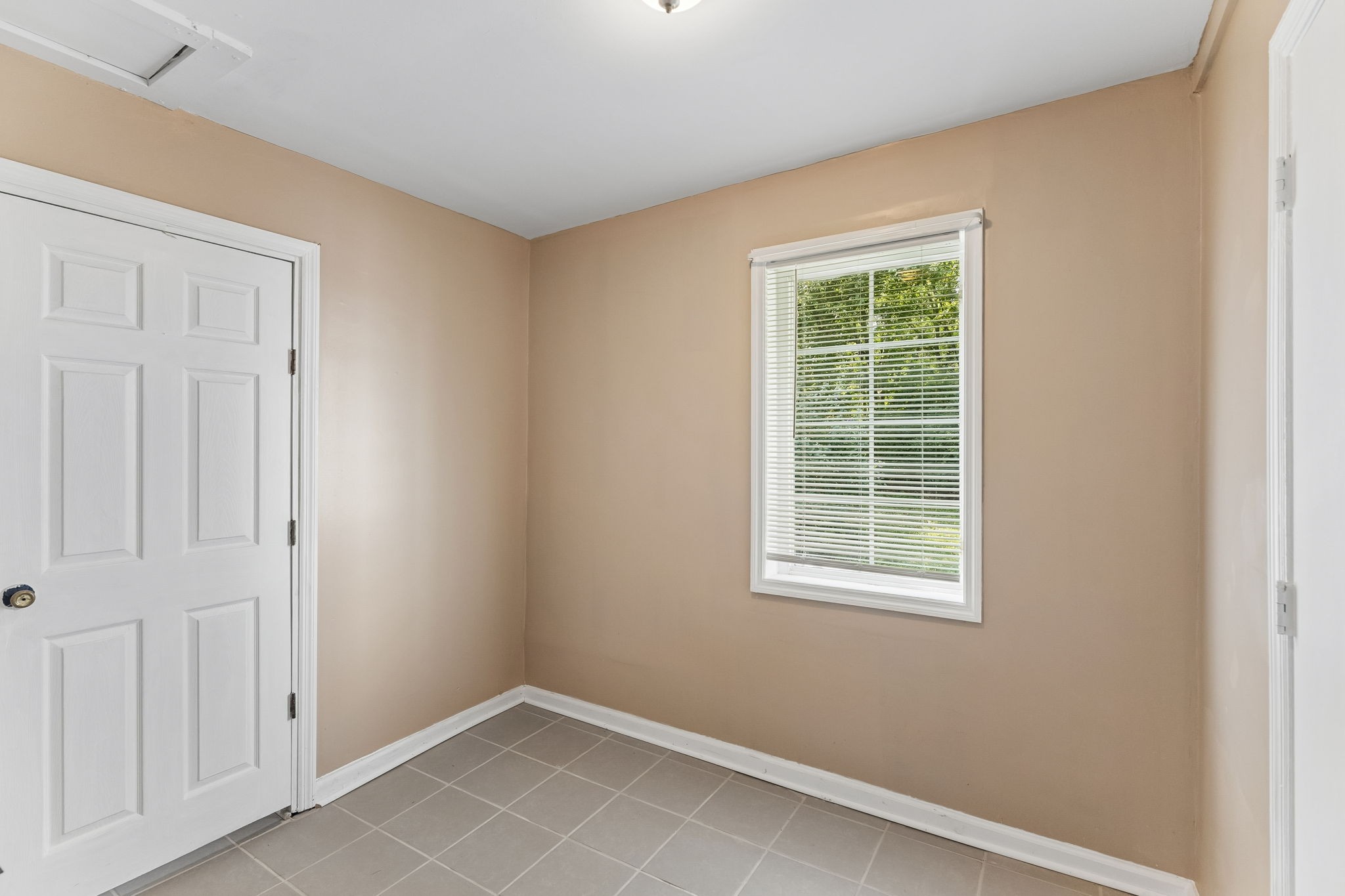 802 Gray St Property Photo 30