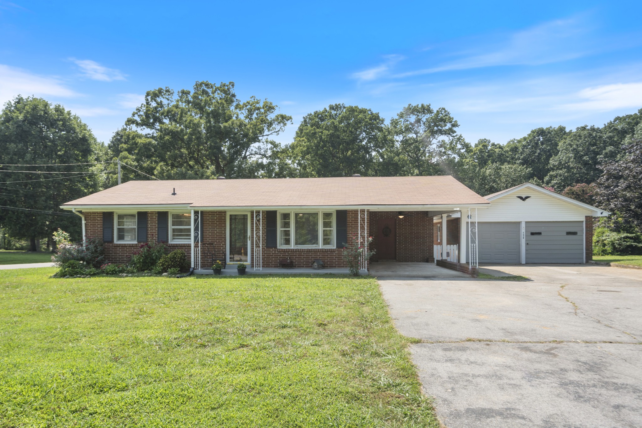 130 Payne Springs Rd Property Photo 1