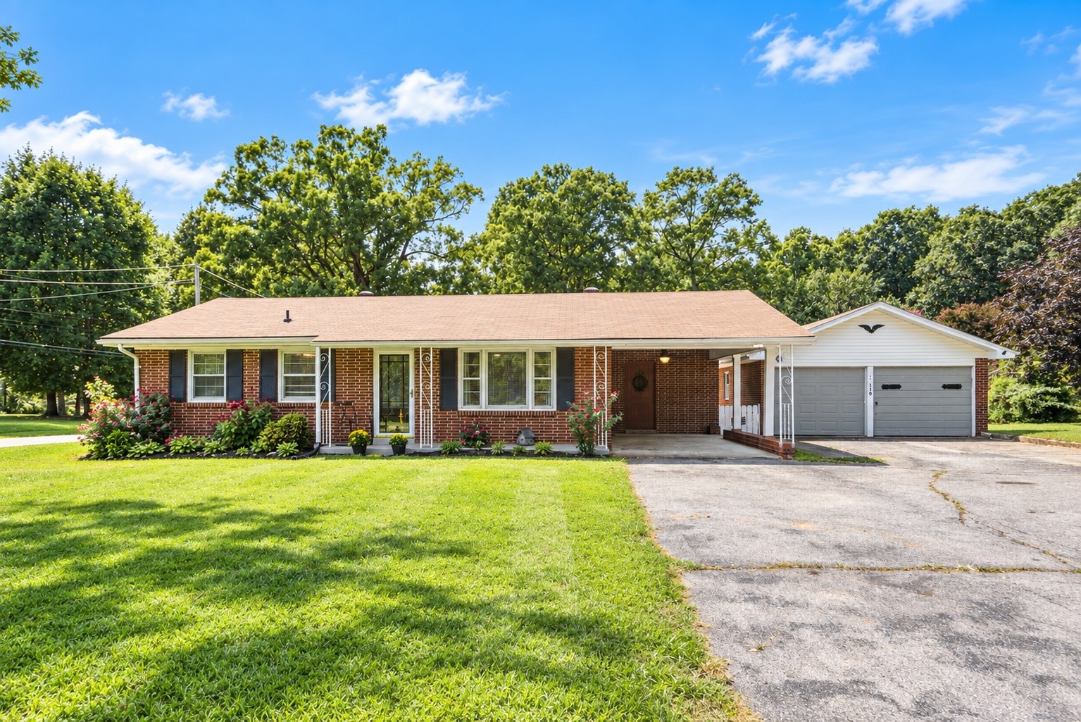 130 Payne Springs Rd