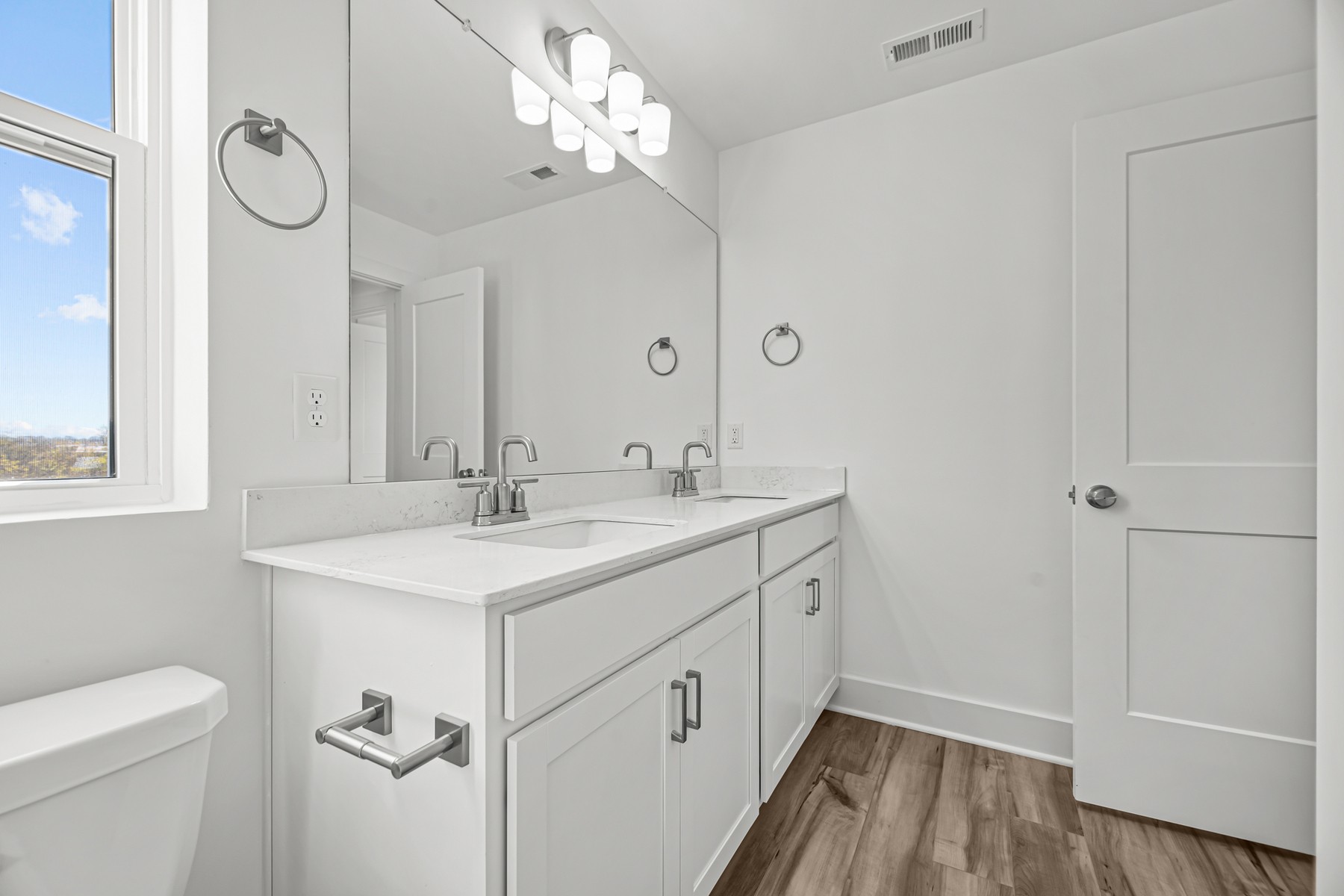 2231 Sharpstone Dr Property Photo 30