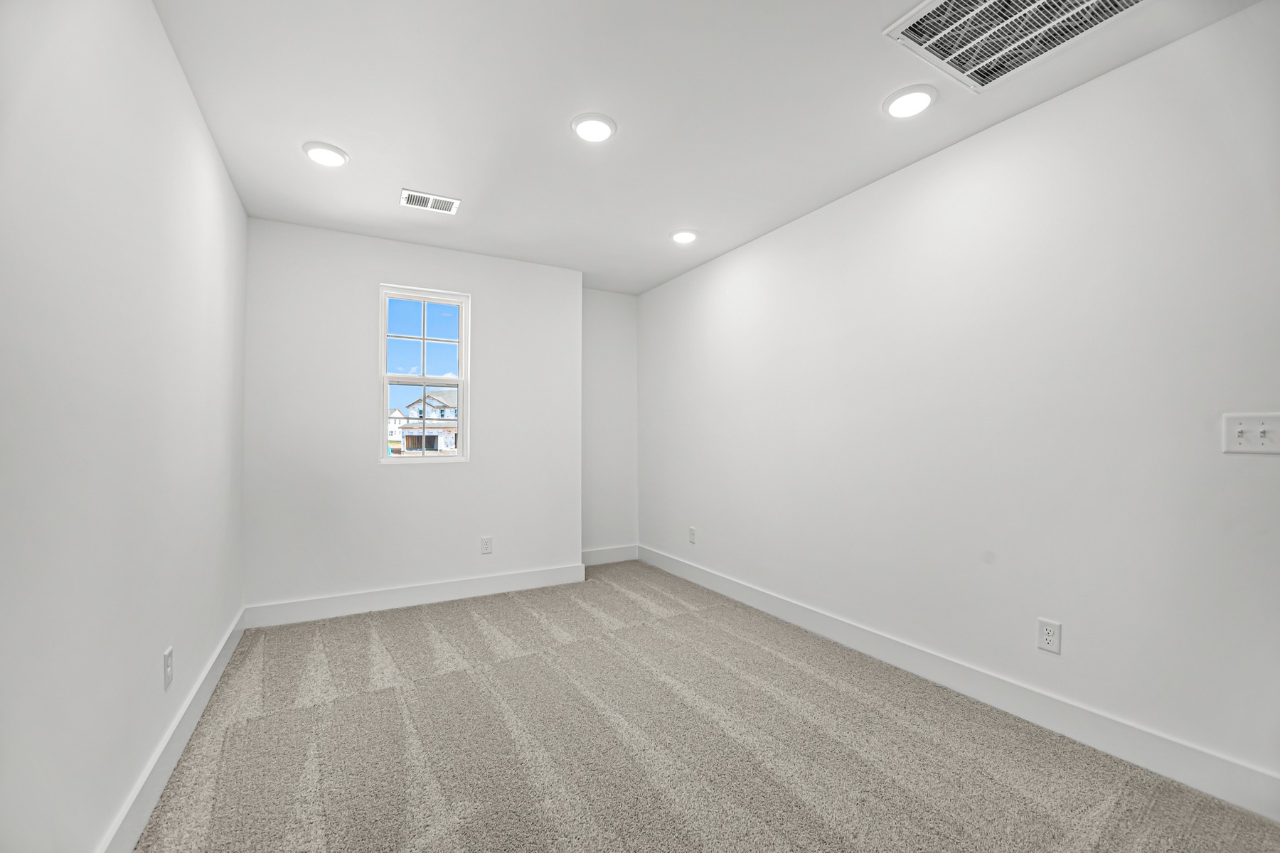 2231 Sharpstone Dr Property Photo 31