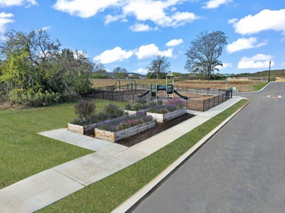 2231 Sharpstone Dr Property Photo 33