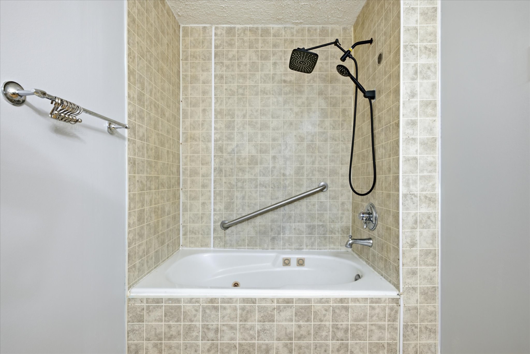 4036 Vernon Creek Rd Property Photo 17