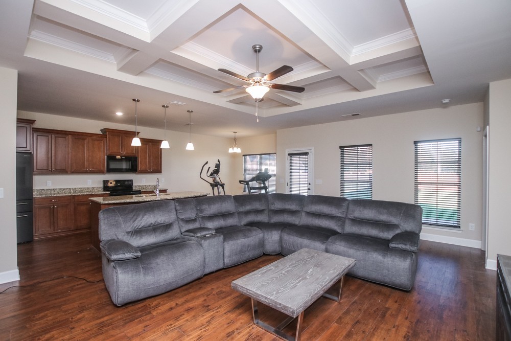 2148 Alteras Dr Property Photo 4