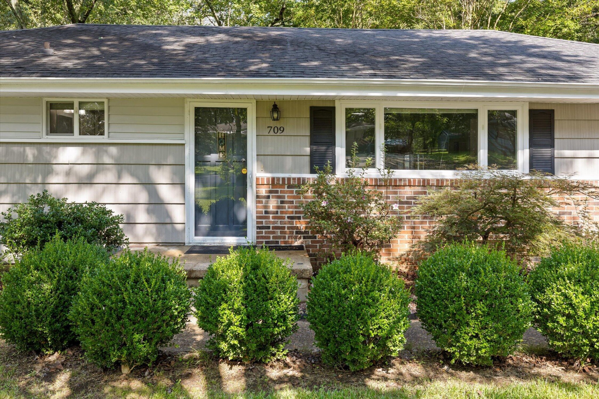 709 James Avenue Property Photo 9
