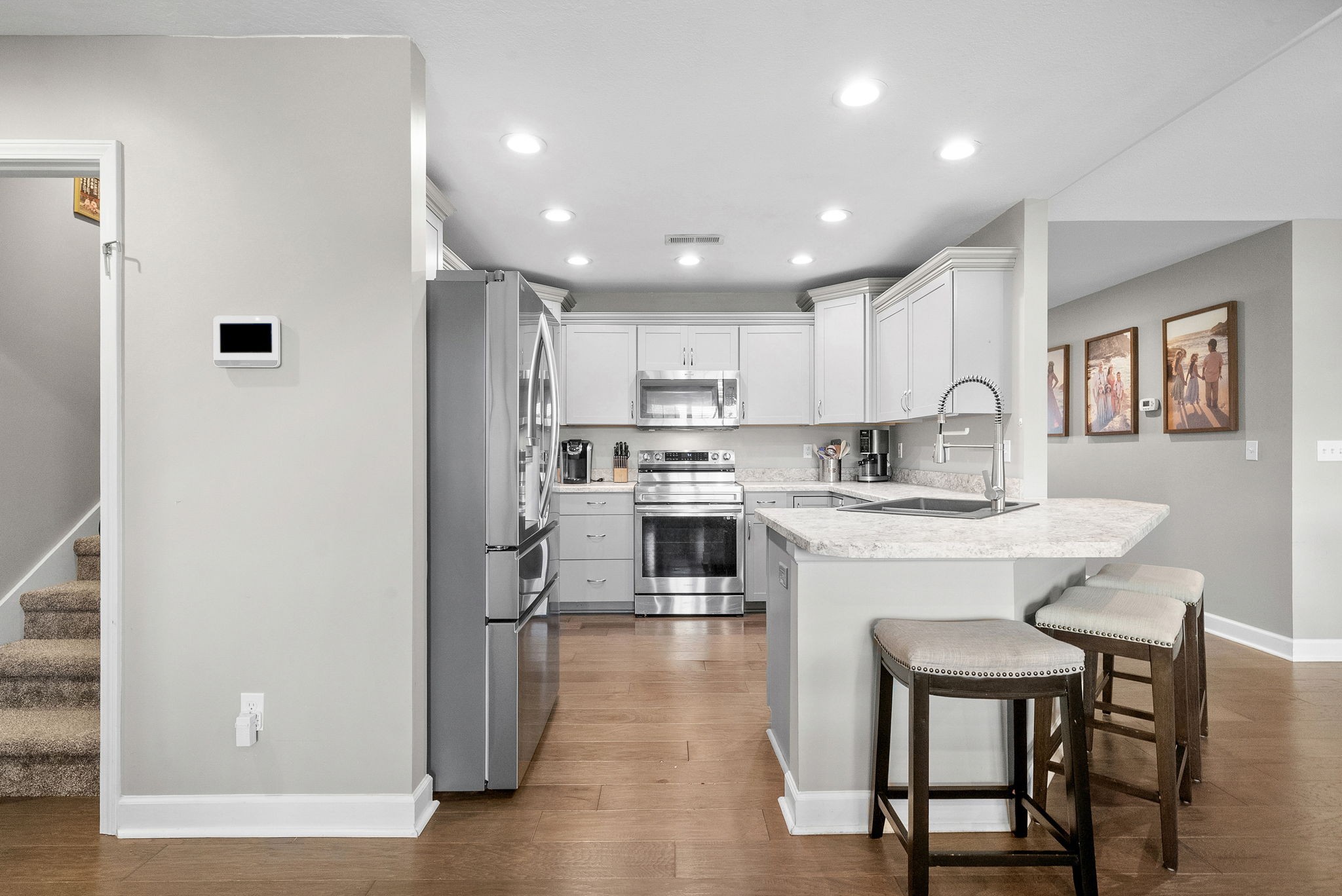 609 Summerset Pl Property Photo 16