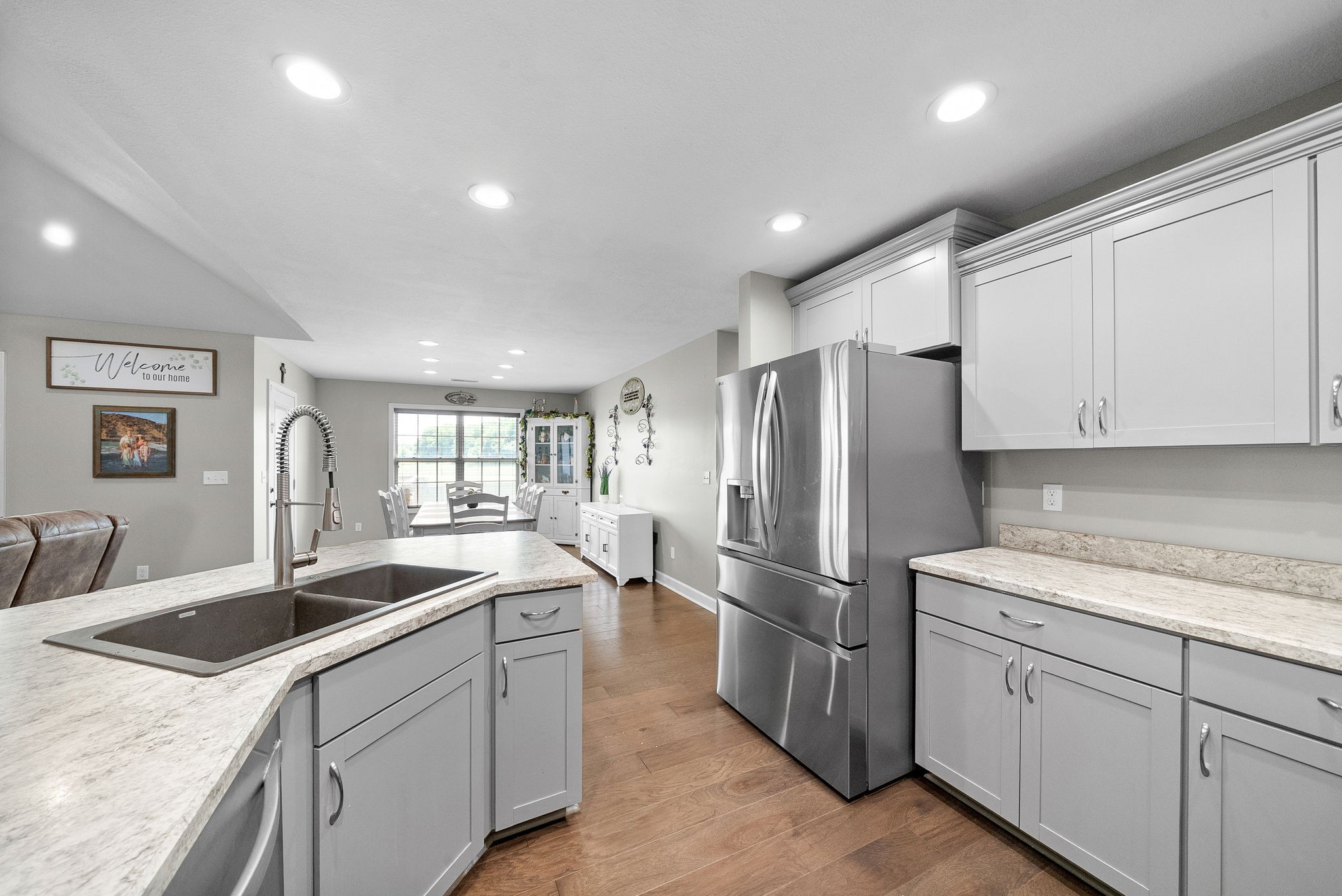 609 Summerset Pl Property Photo 18