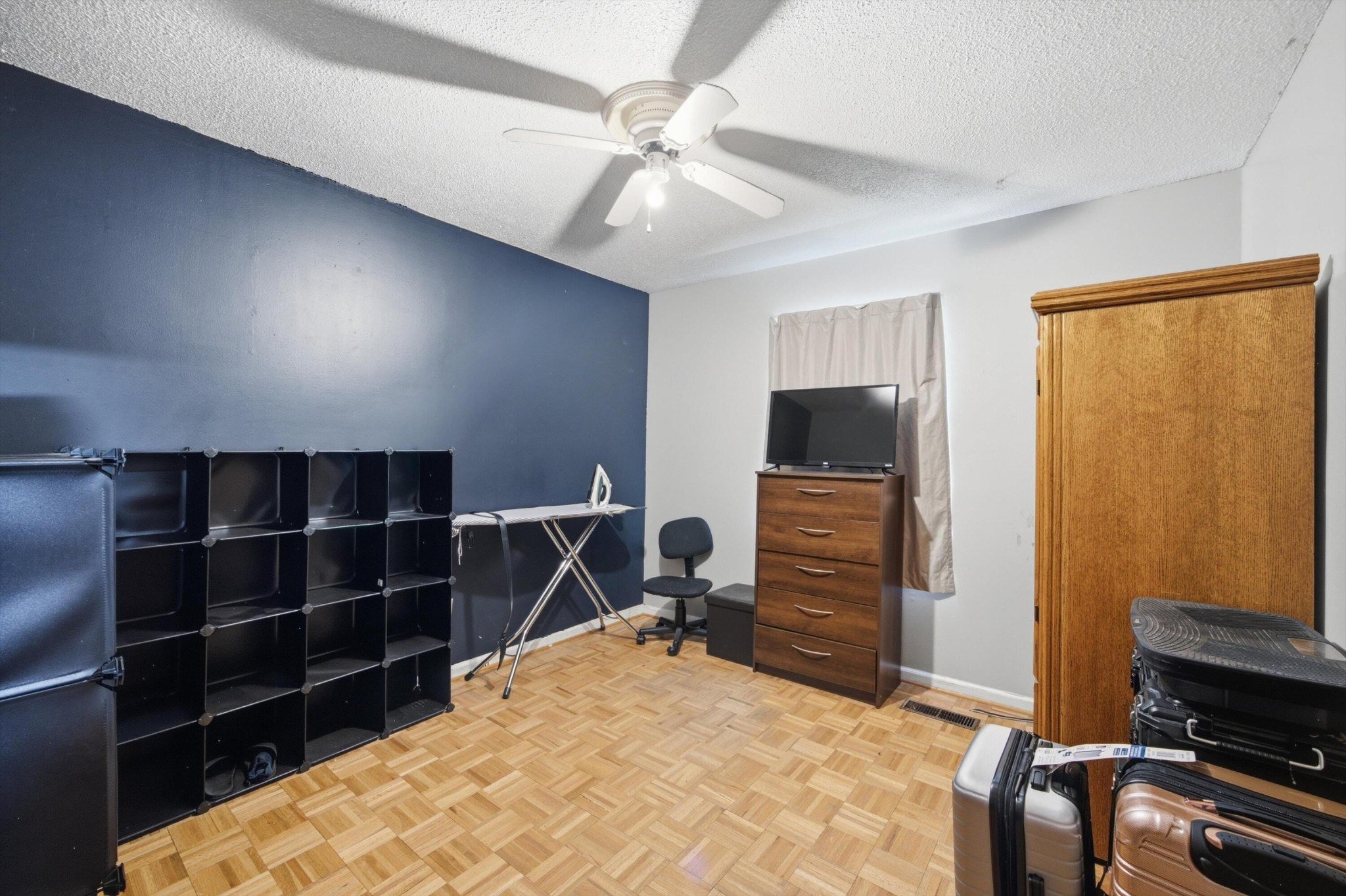 4200 Shady Oak Drive Property Photo 16