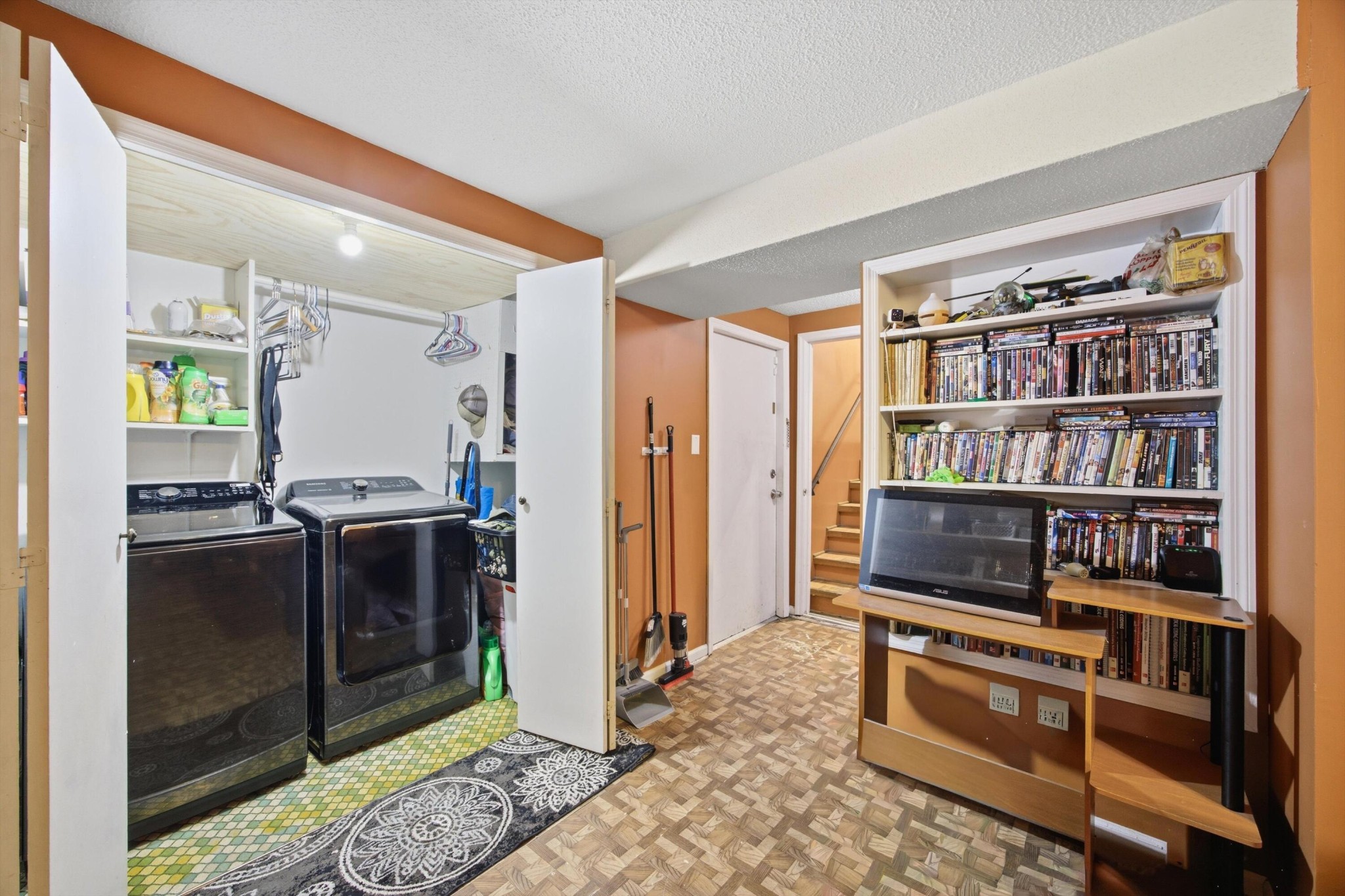 4200 Shady Oak Drive Property Photo 18