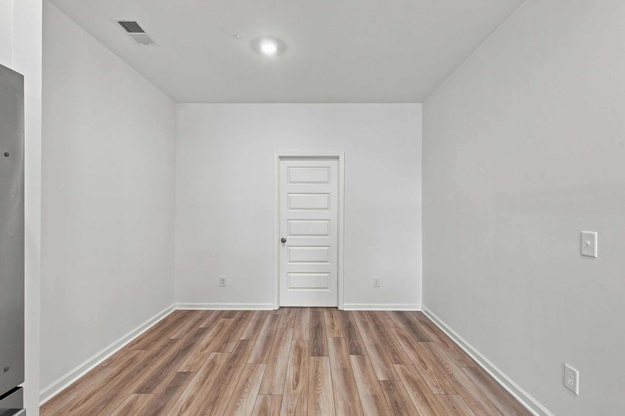 773 Coburg Street Property Photo 14