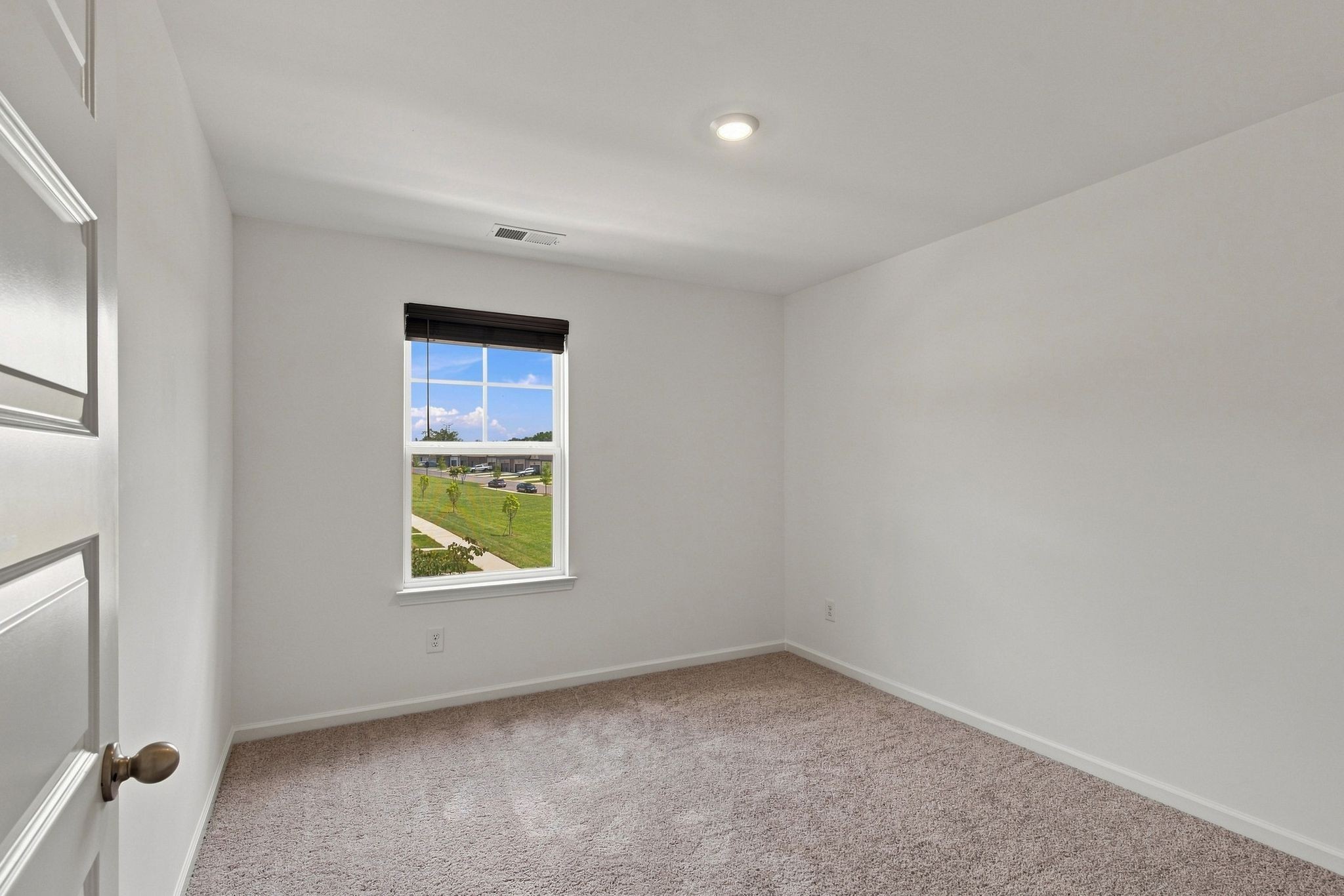 773 Coburg Street Property Photo 25