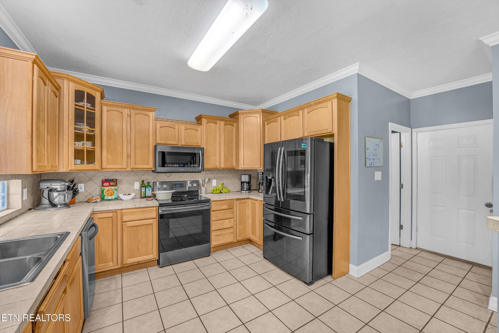5021 Magic Lantern Drive Property Photo 20