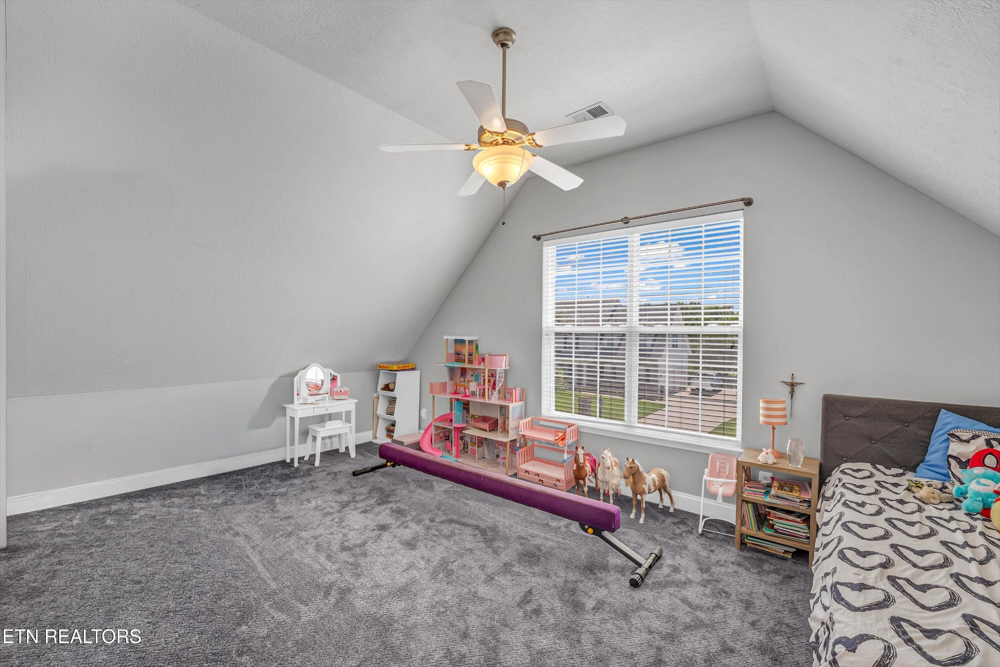 5021 Magic Lantern Drive Property Photo 27
