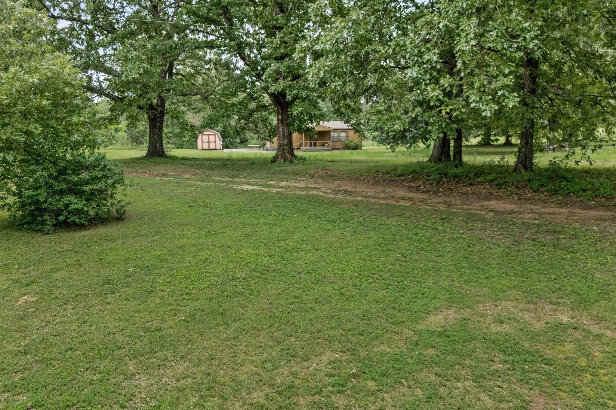 870 Price Rd Property Photo 2