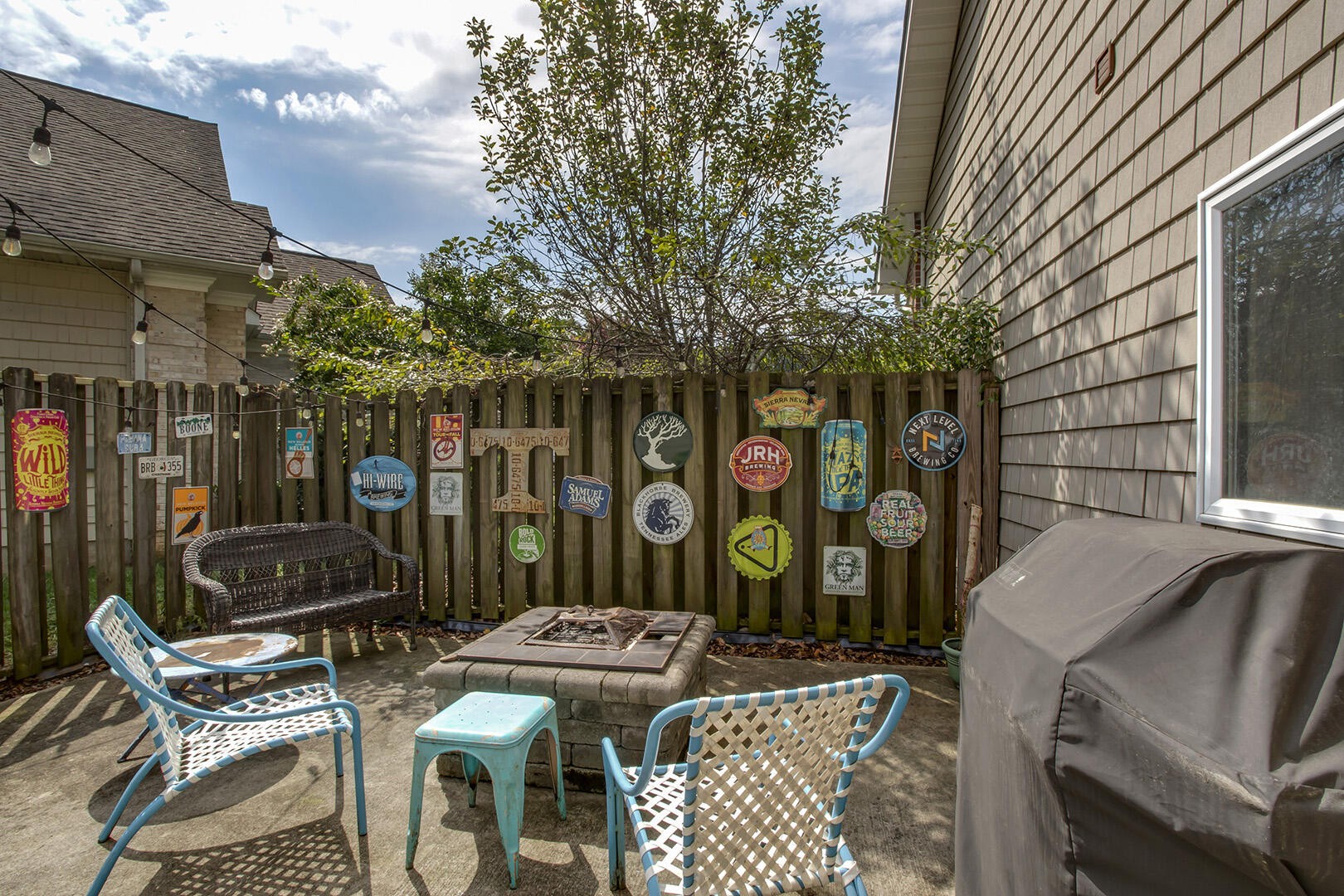 8511 King Arthur Lane Property Photo 14