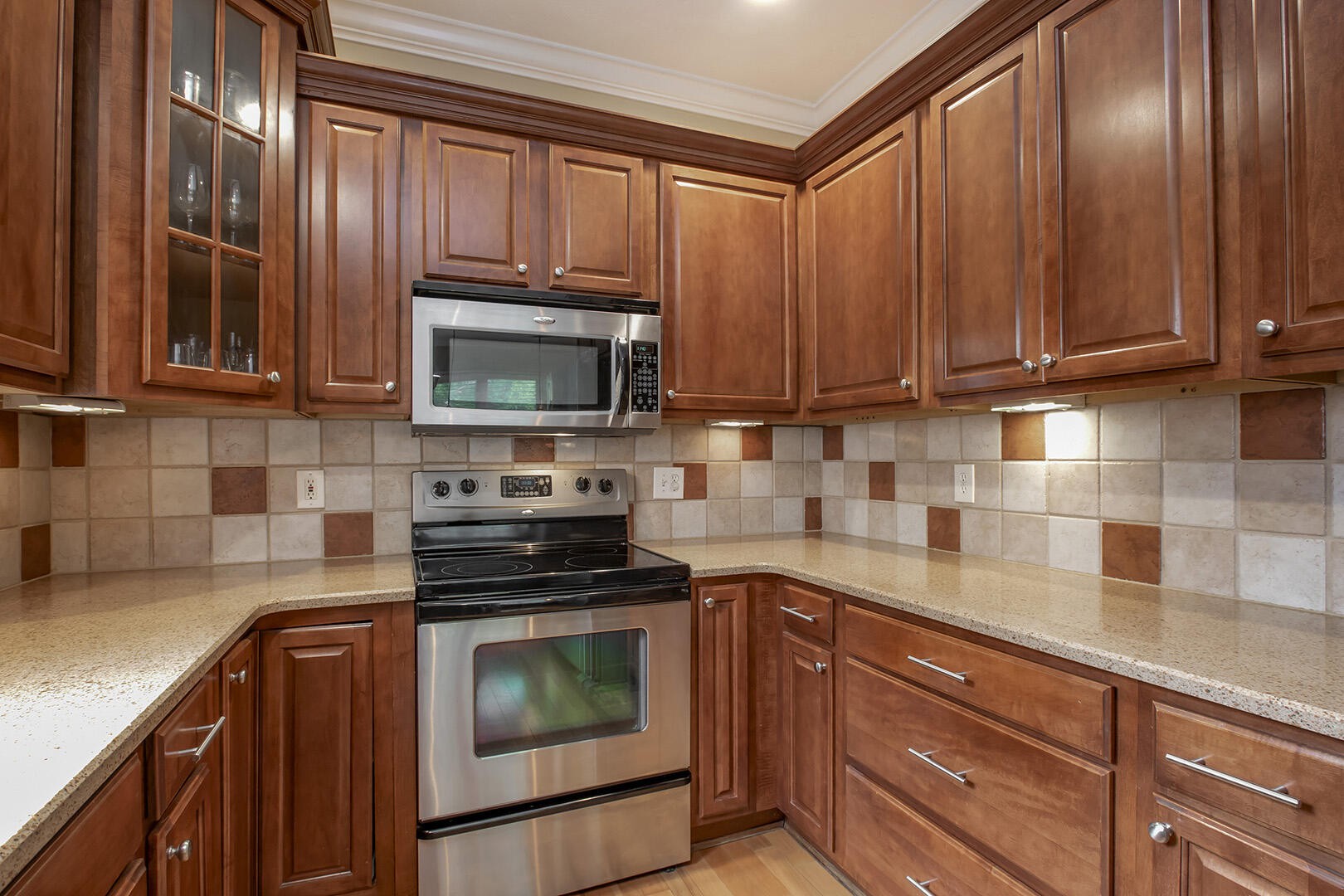 8511 King Arthur Lane Property Photo 20