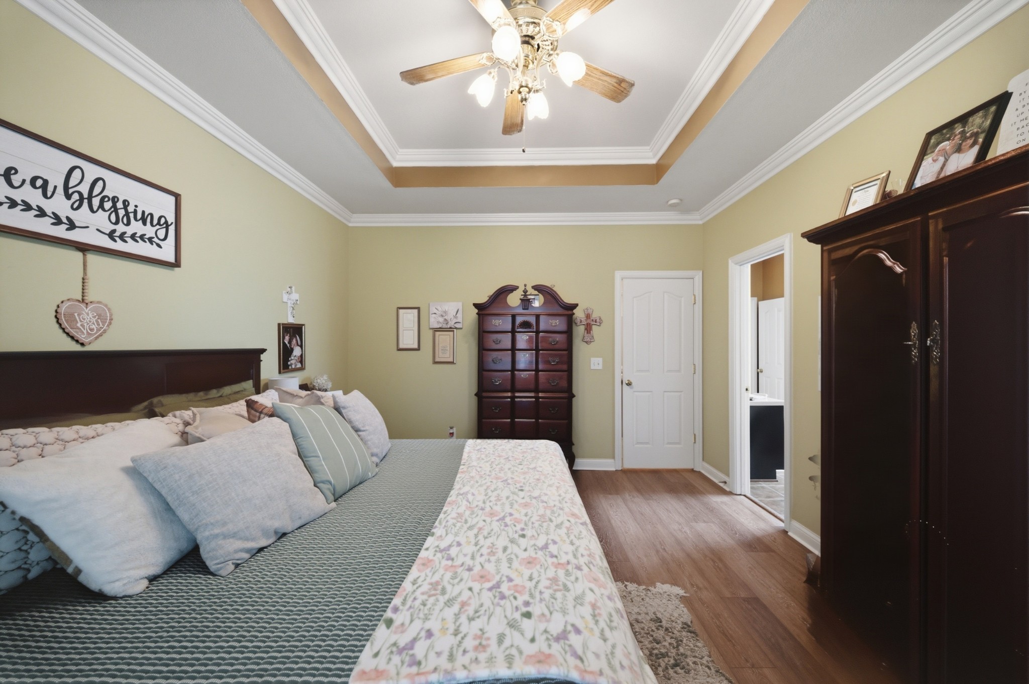 2044 Laura Ln Property Photo 21