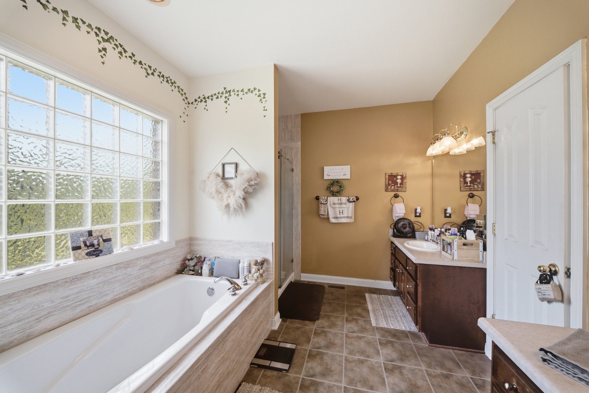 2044 Laura Ln Property Photo 24
