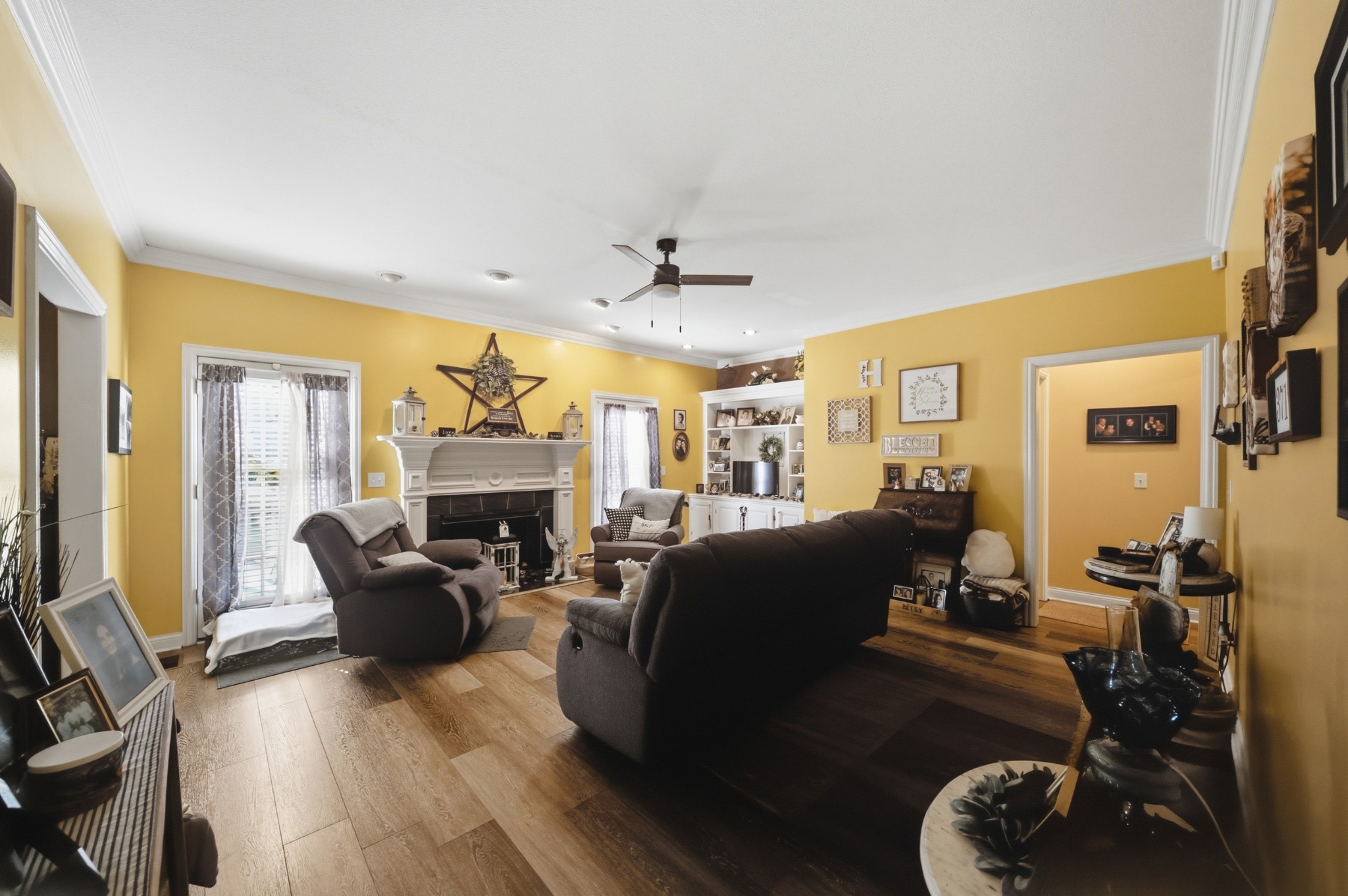2044 Laura Ln Property Photo 27