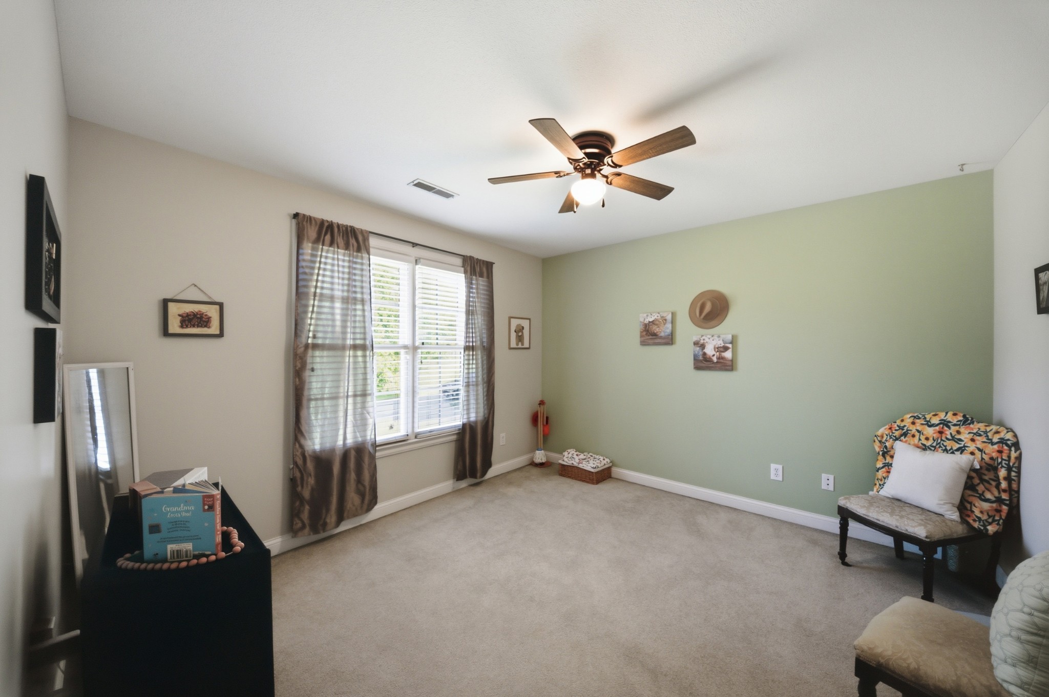 2044 Laura Ln Property Photo 34