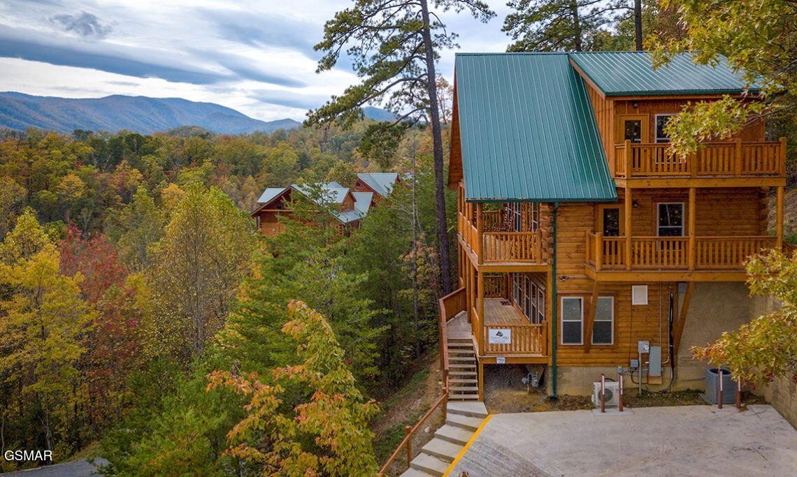 4326 Forest Ridge Way Property Photo 1