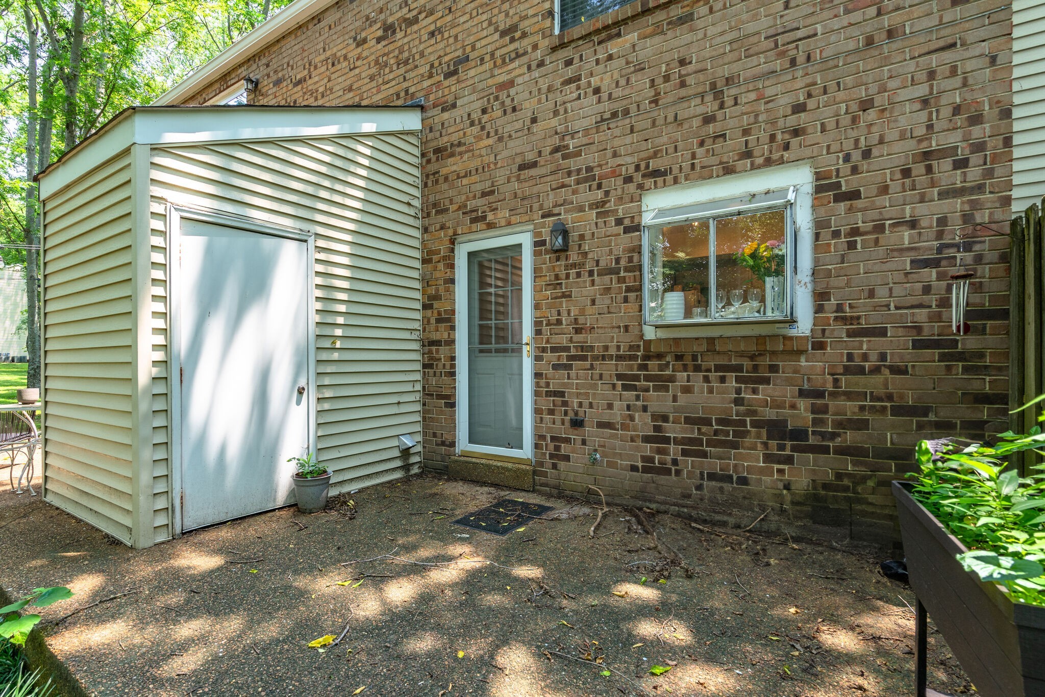 114 Brattlesboro Dr Property Photo 28