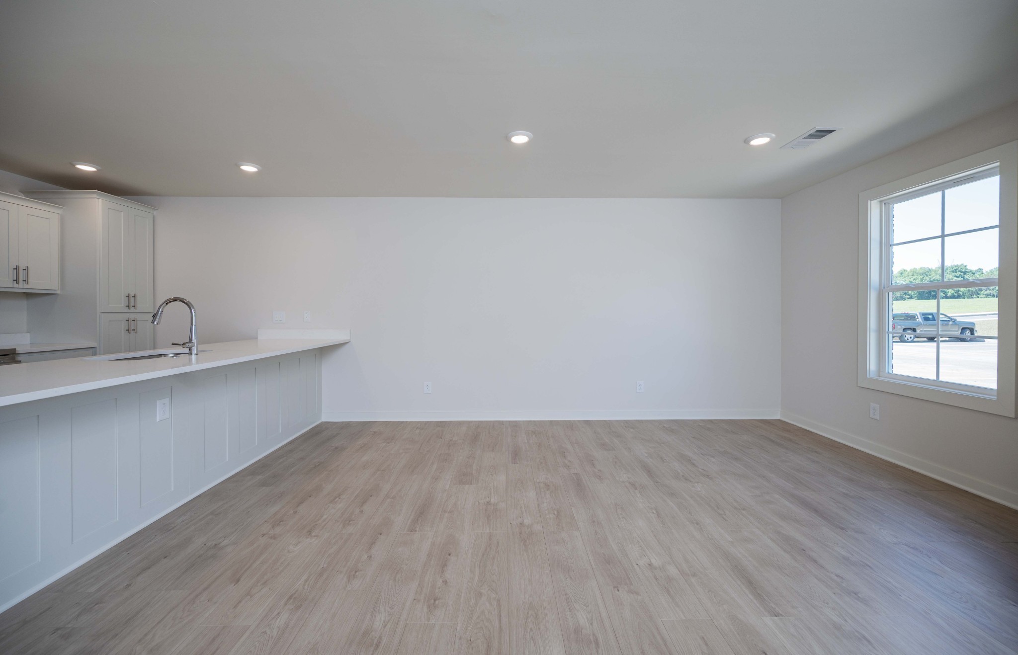 101 Mountaindale Drive Property Photo 8