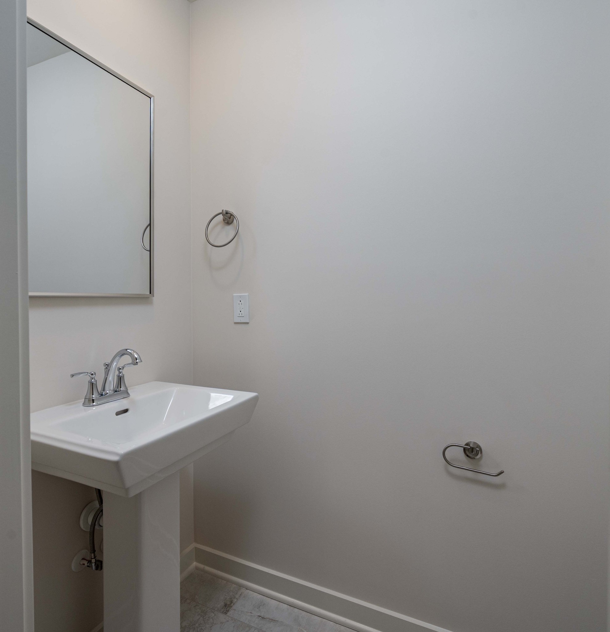 101 Mountaindale Drive Property Photo 9