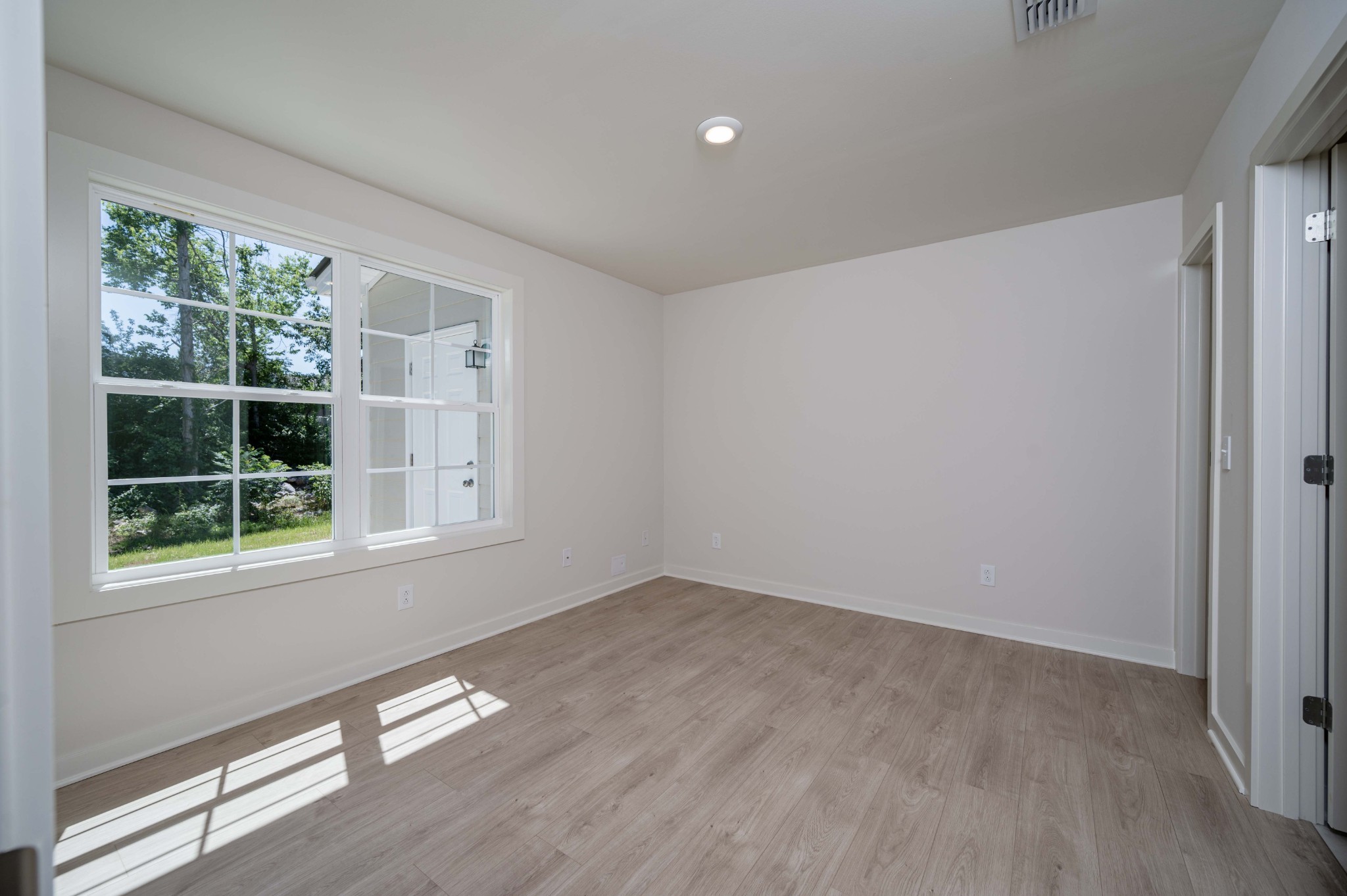 101 Mountaindale Drive Property Photo 11