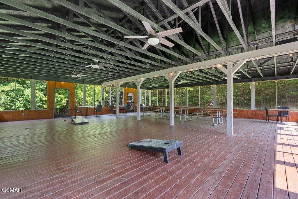 3710 Weber Road Property Photo 9