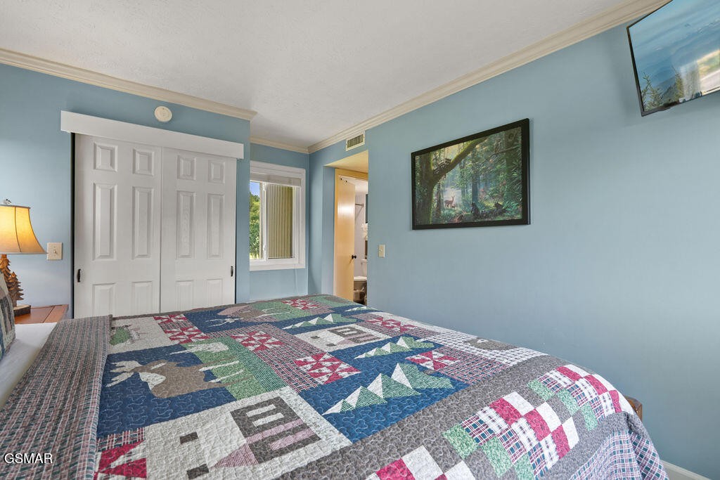 3710 Weber Road Property Photo 25