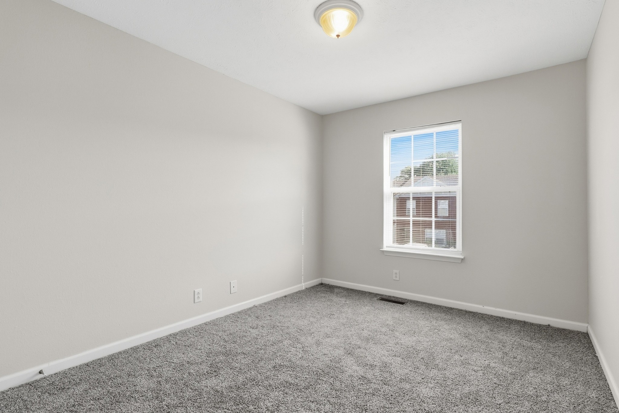 342 Arapaho Dr Property Photo 22