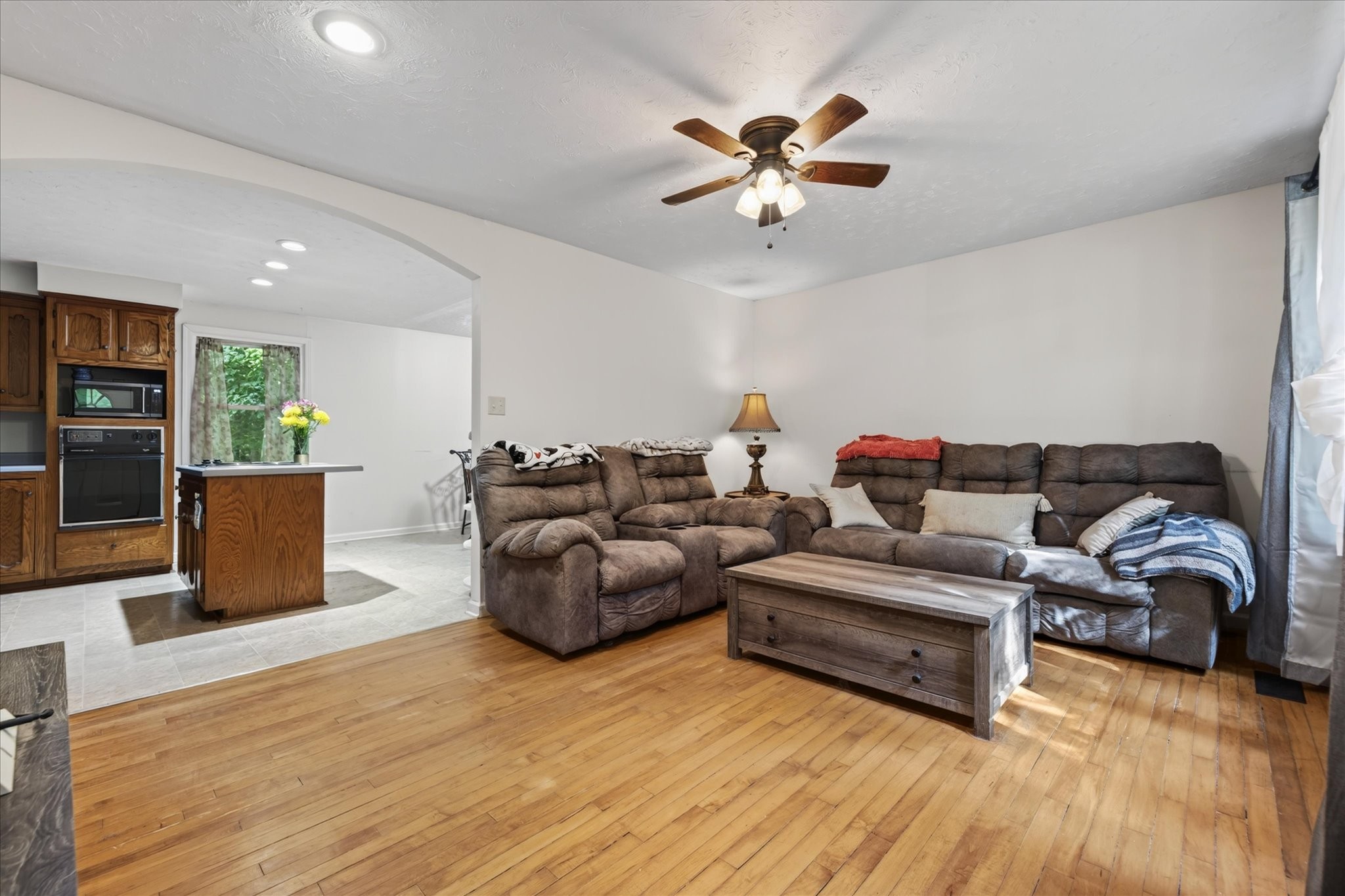721 Kingsbury Road Property Photo 3