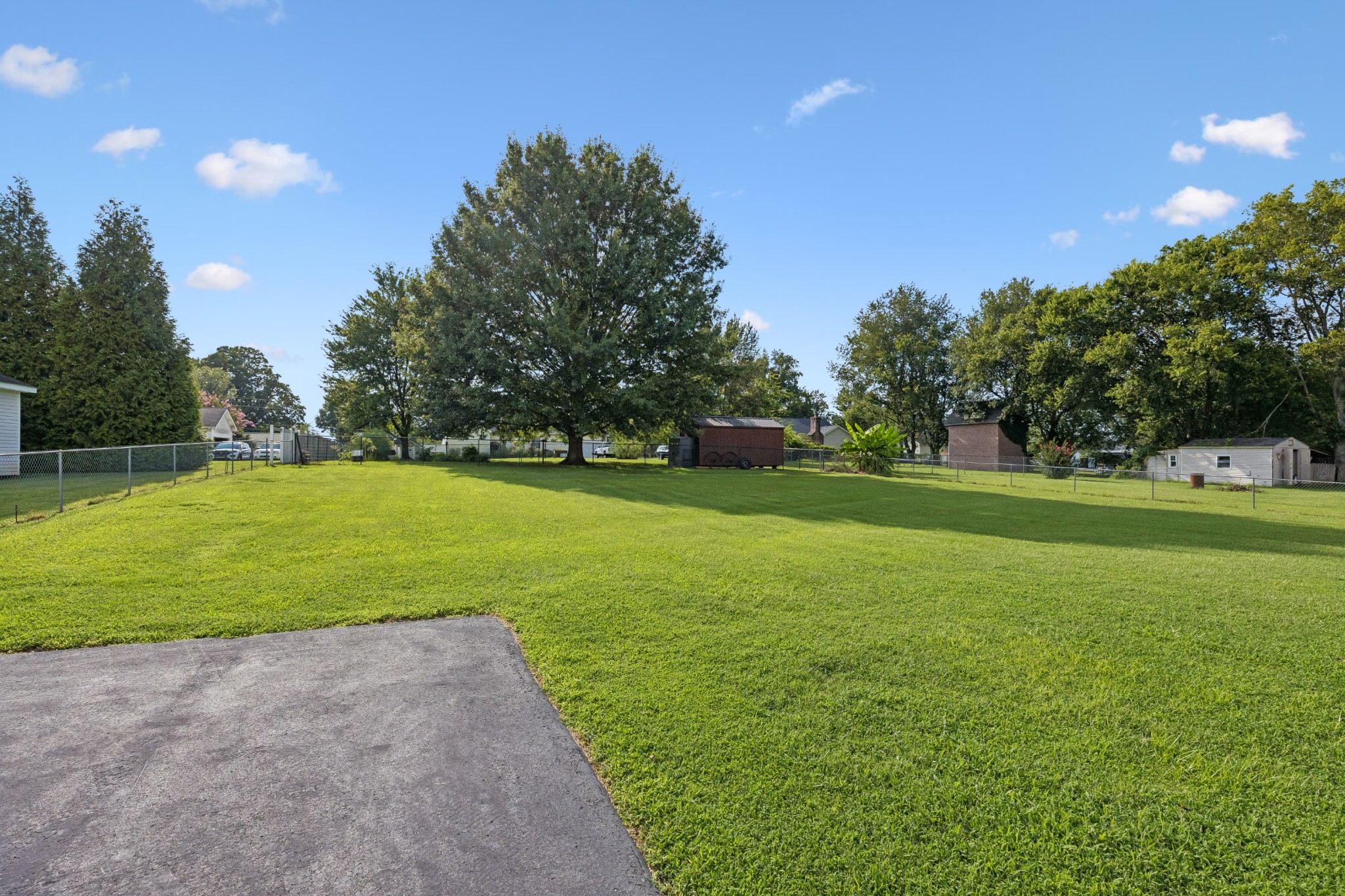 120 Pebble Brook Dr Property Photo 25