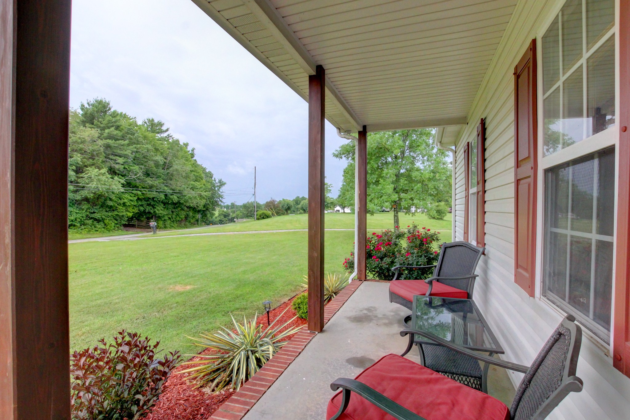 2964 Sweethome Rd Property Photo 5