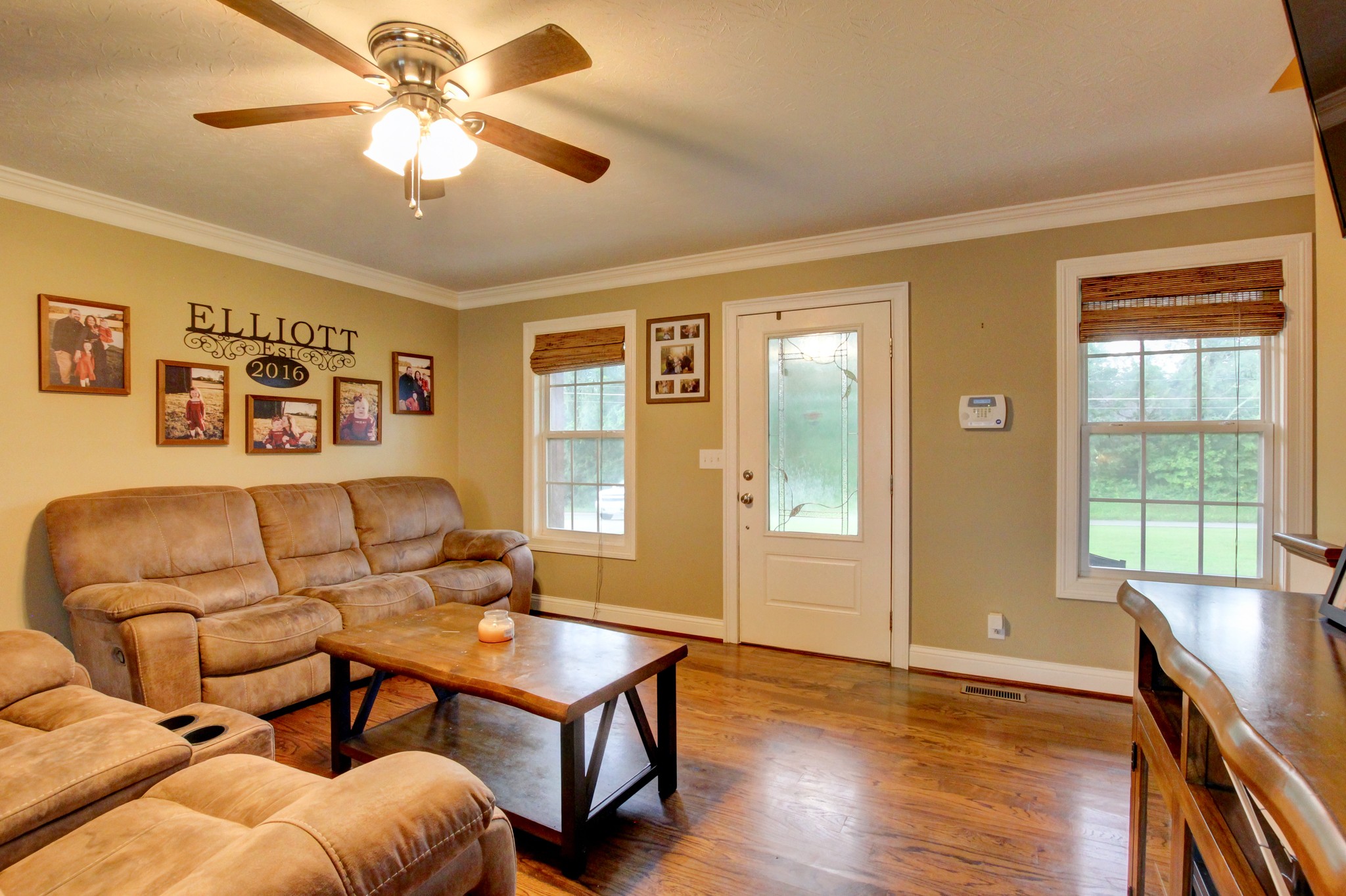 2964 Sweethome Rd Property Photo 8