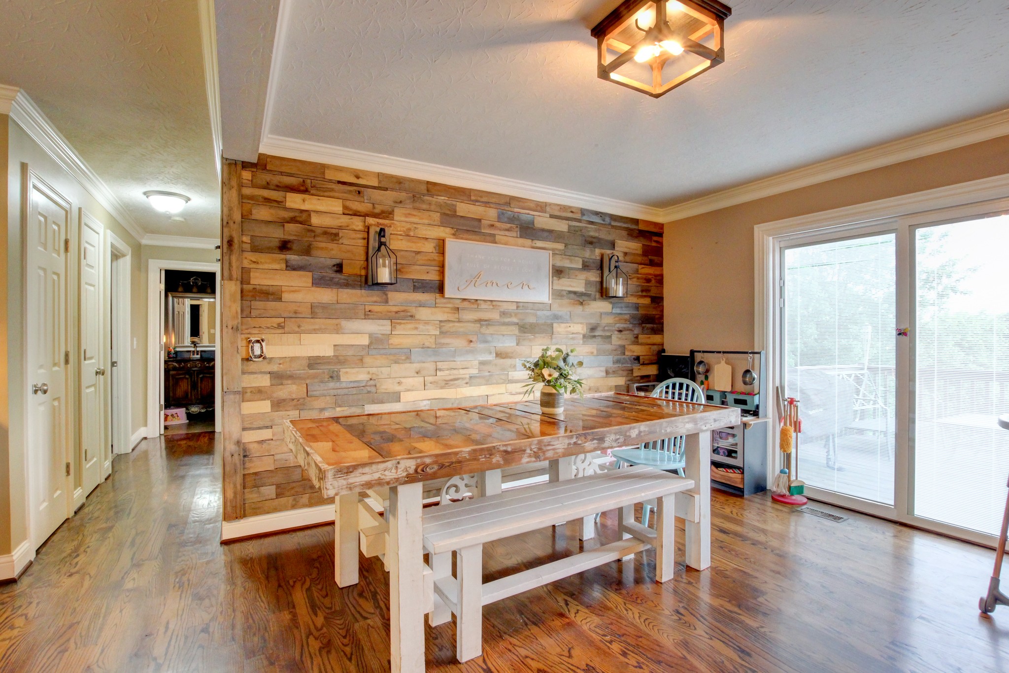 2964 Sweethome Rd Property Photo 13